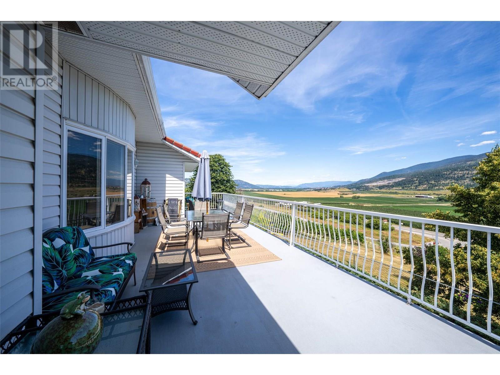 VERNON, British Columbia, V1H 1X1, CA, 4 Bedrooms Bedrooms, ,3 BathroomsBathrooms,Residential,For Sale,1948801