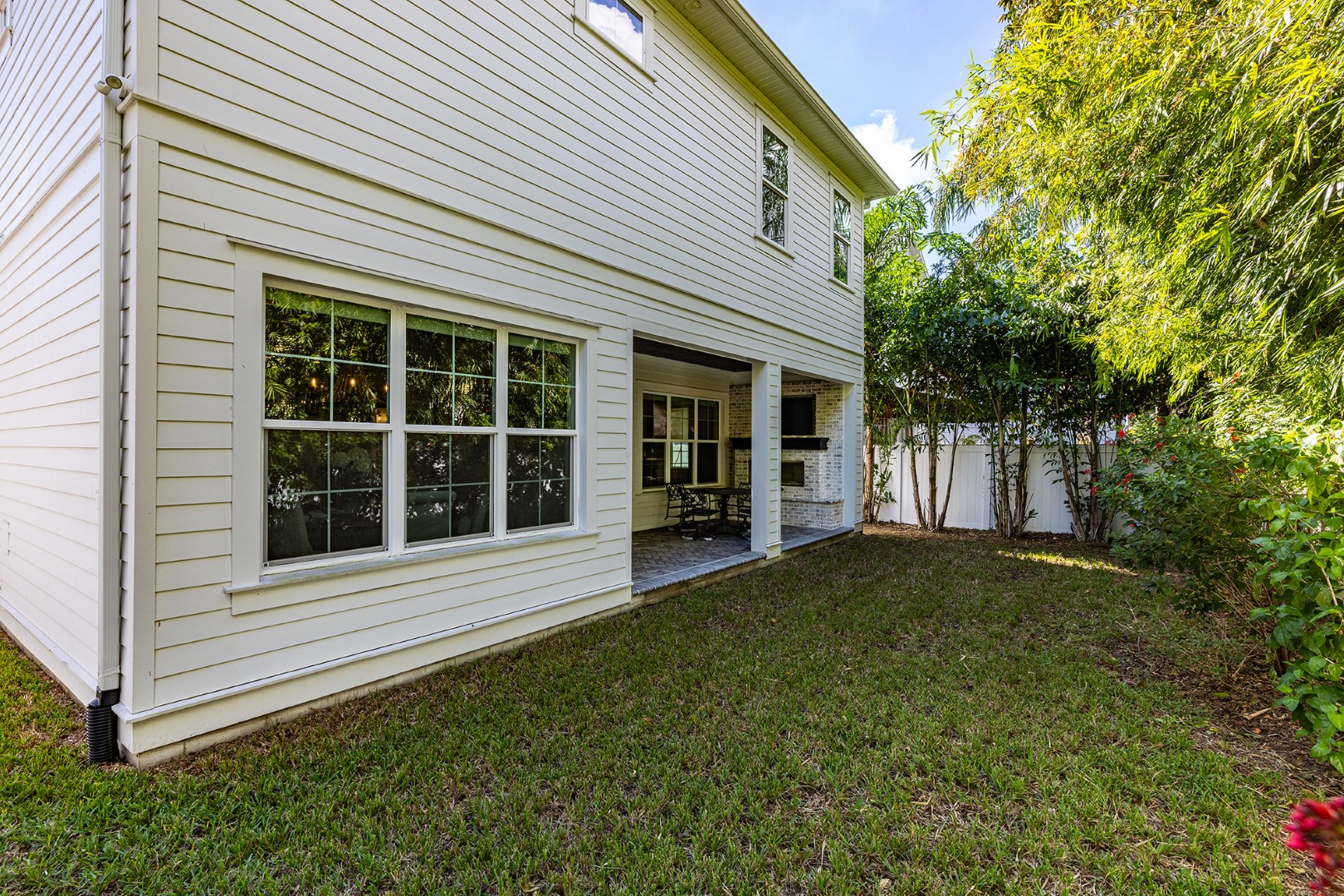 Tampa, Florida, 33629, United States, 4 Bedrooms Bedrooms, ,4 BathroomsBathrooms,Residential,For Sale,1981246