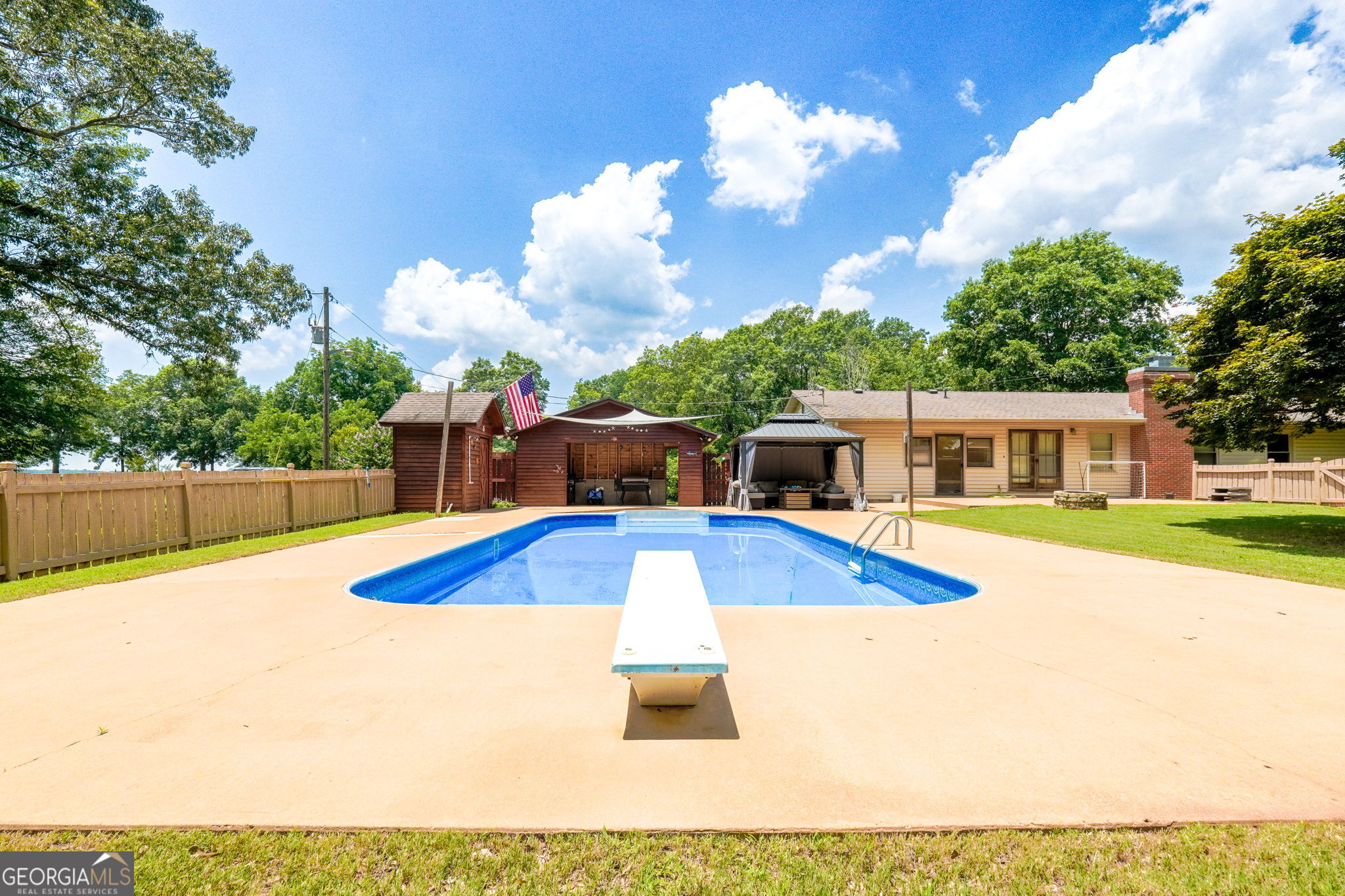 Thomaston, Georgia, 30286, United States, 4 Bedrooms Bedrooms, ,3 BathroomsBathrooms,Residential,For Sale,1952016