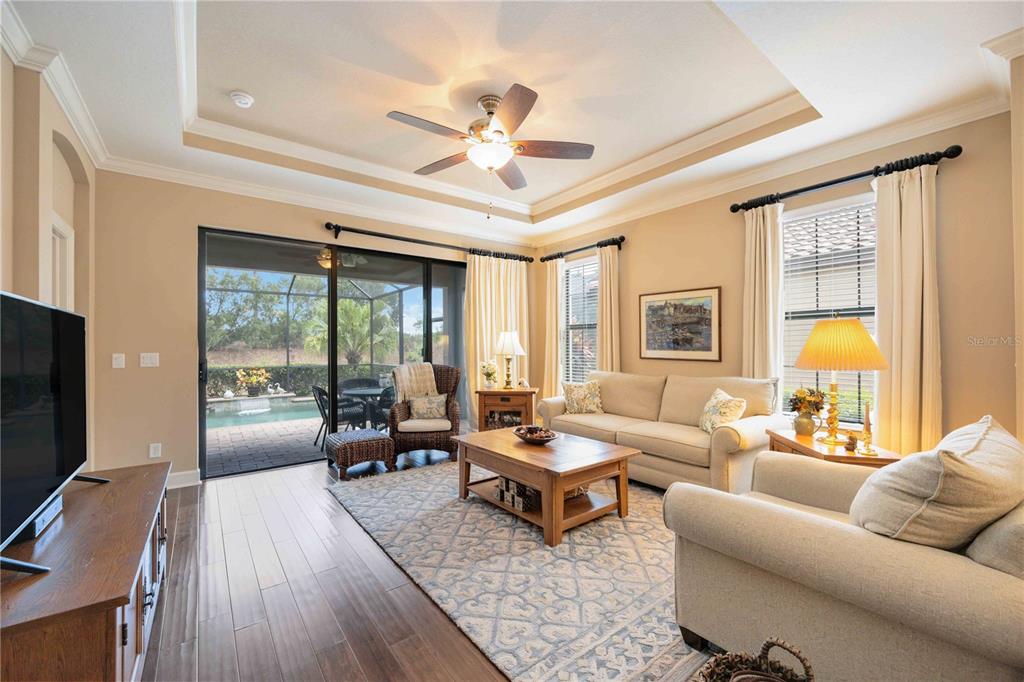 Bradenton, Florida, 34211, United States, 2 Bedrooms Bedrooms, ,2 BathroomsBathrooms,Residential,For Sale,1991632