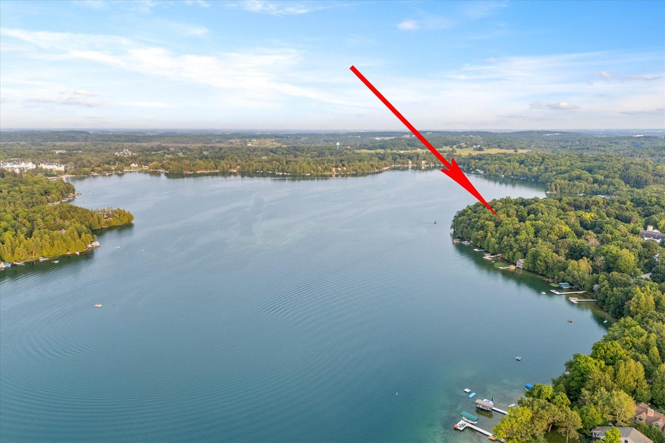 Rhine, Wisconsin, 53020, United States, 3 Bedrooms Bedrooms, ,4 BathroomsBathrooms,Residential,For Sale,1982629