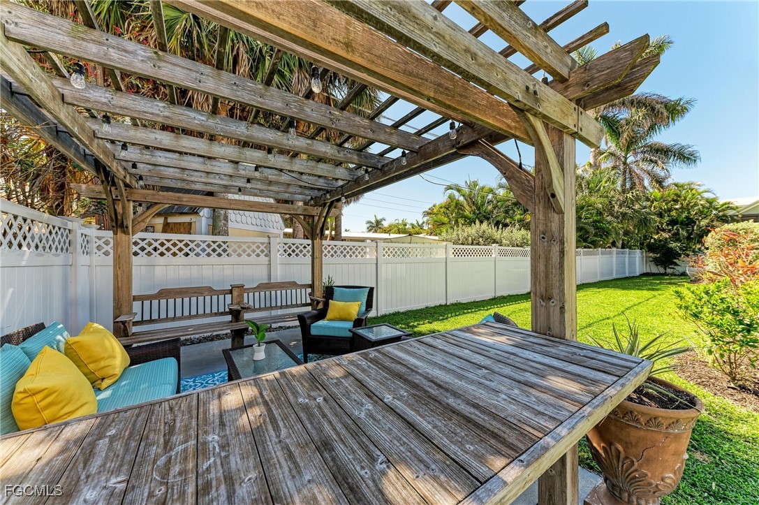 Punta Gorda, Florida, 33950, United States, 4 Bedrooms Bedrooms, ,2 BathroomsBathrooms,Residential,For Sale,1961291