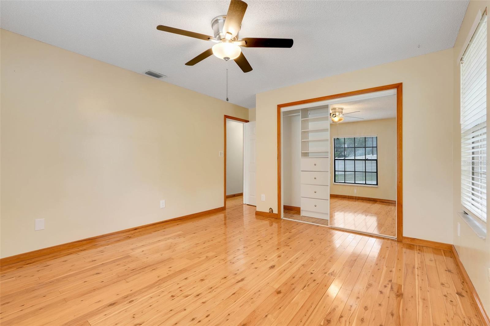 GROVELAND, Florida, 34736, United States, 4 Bedrooms Bedrooms, ,4 BathroomsBathrooms,Residential,For Sale,1695910