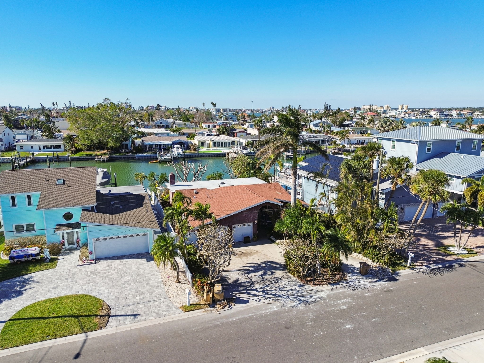 Madeira Beach, Florida, 33708, United States, 3 Bedrooms Bedrooms, ,2 BathroomsBathrooms,Residential,For Sale,1943278