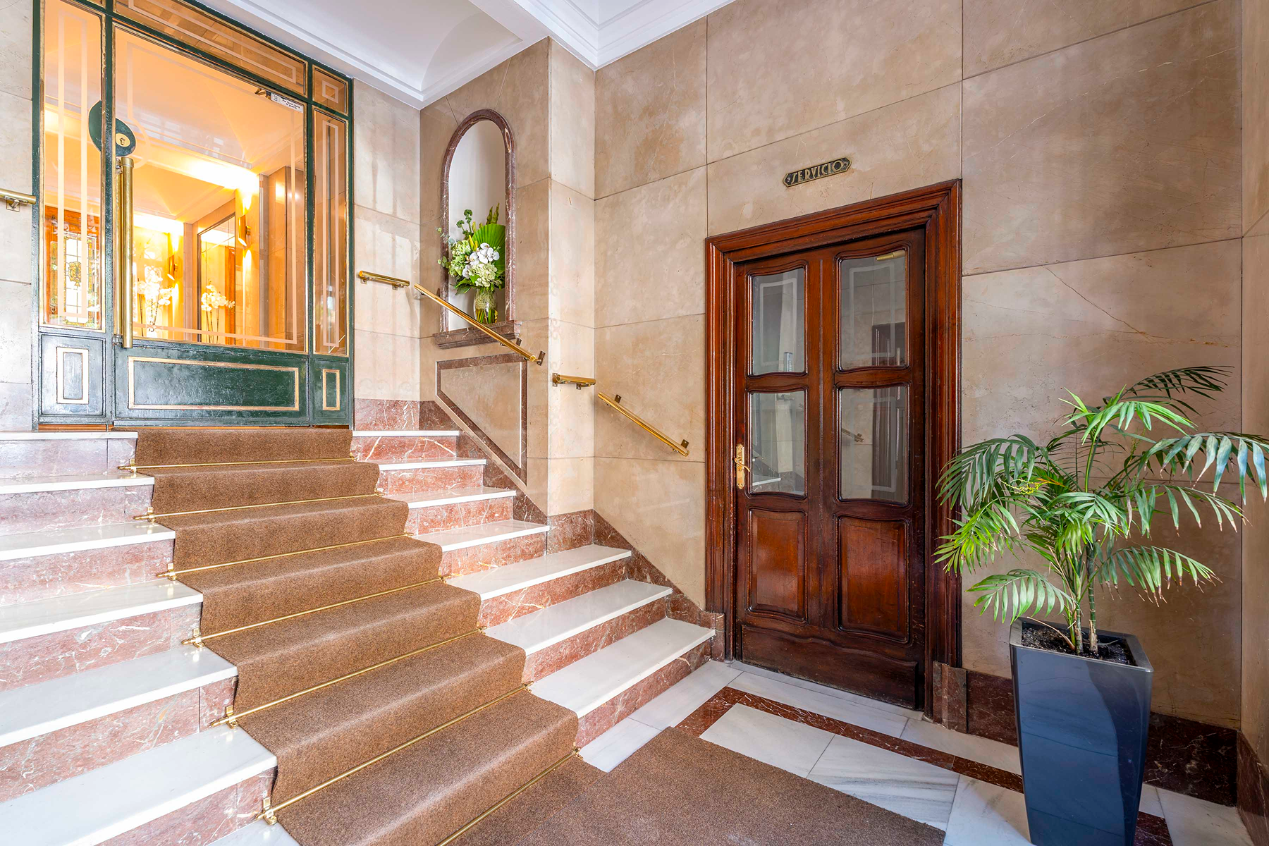  Penthouse to renovate in Trafalgar, Chamberí - 物件實景