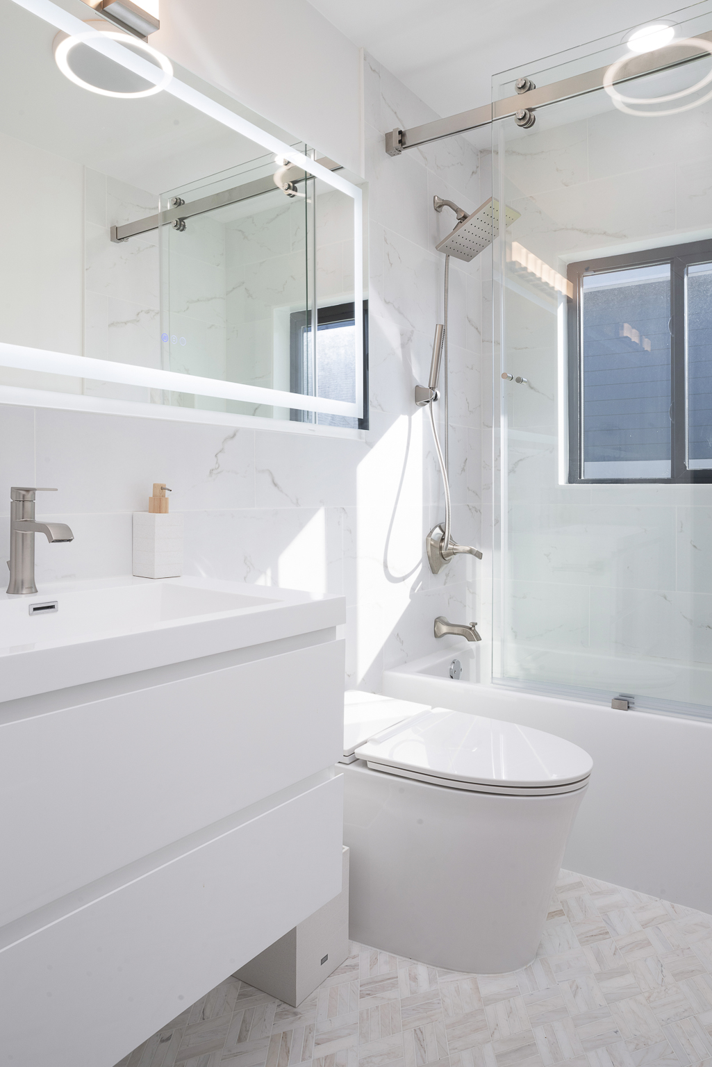 Belleair Beach, Florida, 33786, United States, 3 Bedrooms Bedrooms, ,3 BathroomsBathrooms,Residential,For Sale,2012379