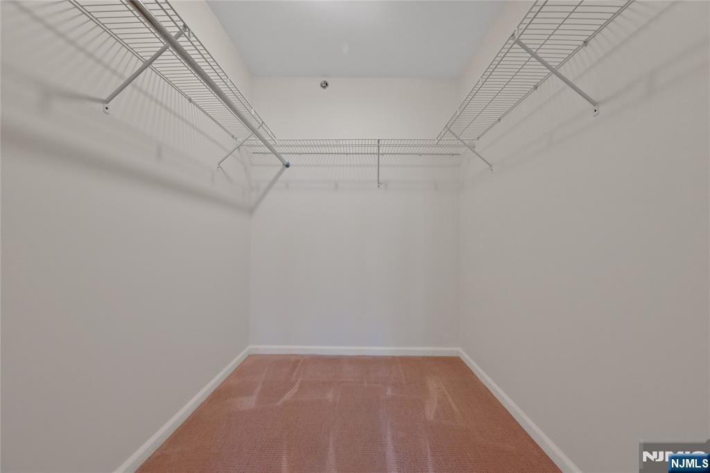 Rochelle Park, New Jersey, 07662, United States, 2 Bedrooms Bedrooms, ,3 BathroomsBathrooms,Residential,For Sale,1906079