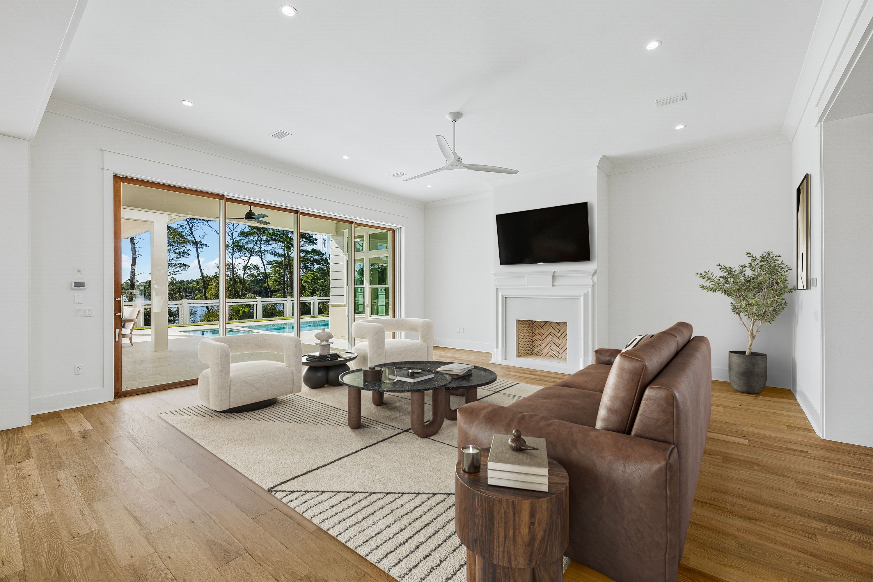  Newly-Finished Custom Residence With Dune Lake Views - 物件實景