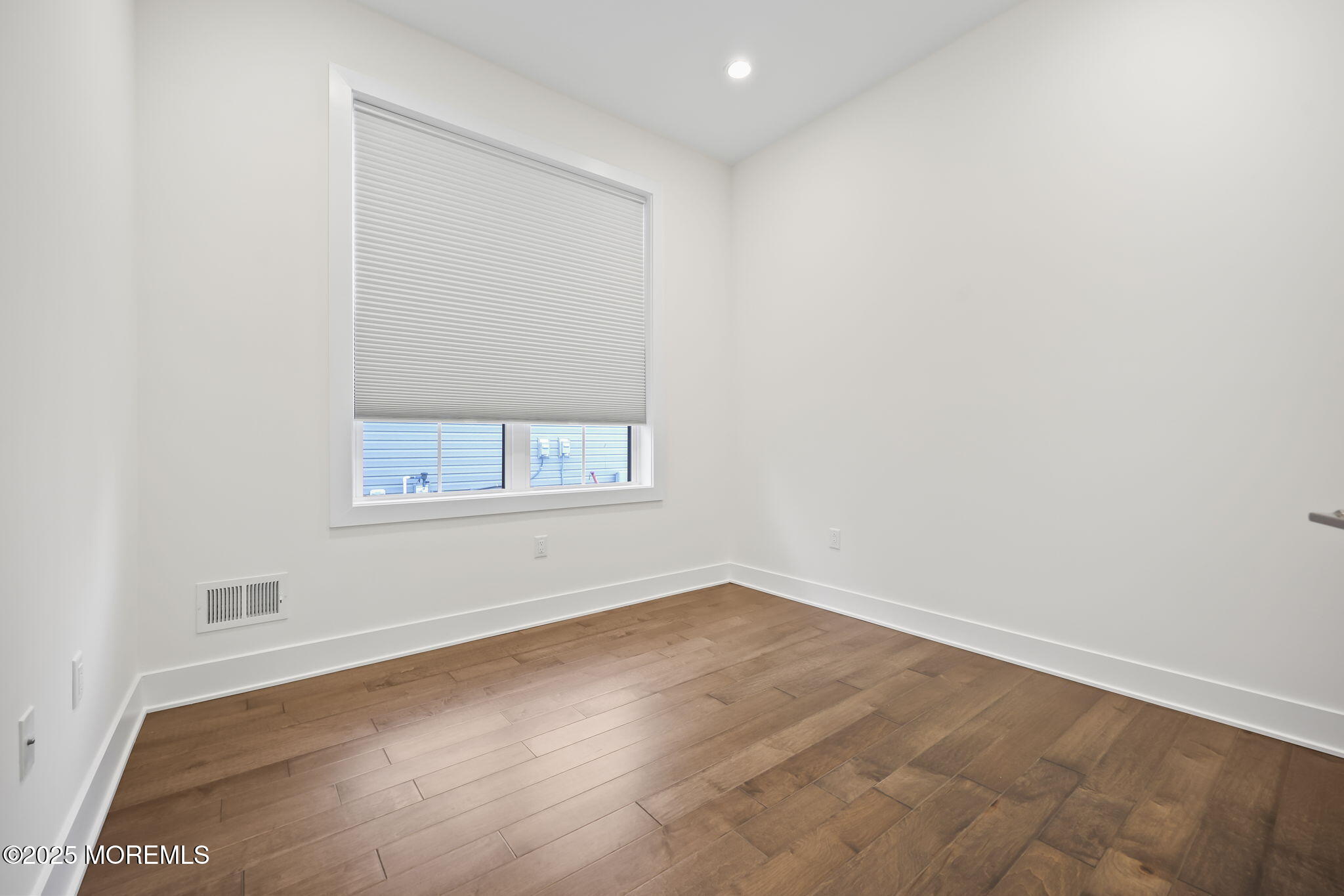 Manalapan, New Jersey, 07726, United States, 4 Bedrooms Bedrooms, ,3 BathroomsBathrooms,Residential,For Sale,1914014