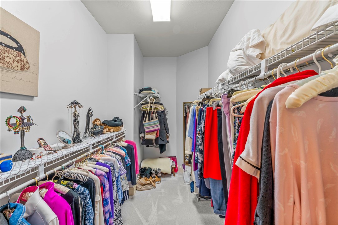 Mcmurray, Pennsylvania, 15317, United States, 3 Bedrooms Bedrooms, ,5 BathroomsBathrooms,Residential,For Sale,1986043