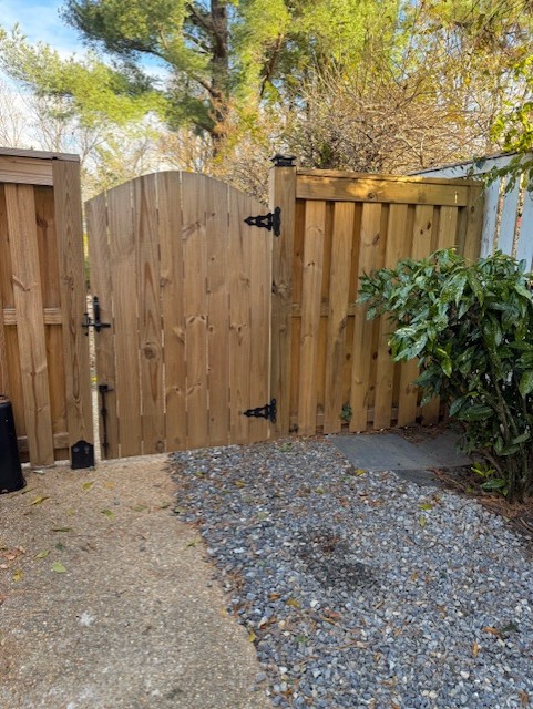 Salem, Virginia, 24153, United States, 4 Bedrooms Bedrooms, ,4 BathroomsBathrooms,Residential,For Sale,1992410