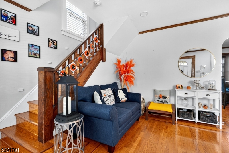 Roselle Park Boro, New Jersey, 07204, United States, 4 Bedrooms Bedrooms, ,3 BathroomsBathrooms,Residential,For Sale,1970229