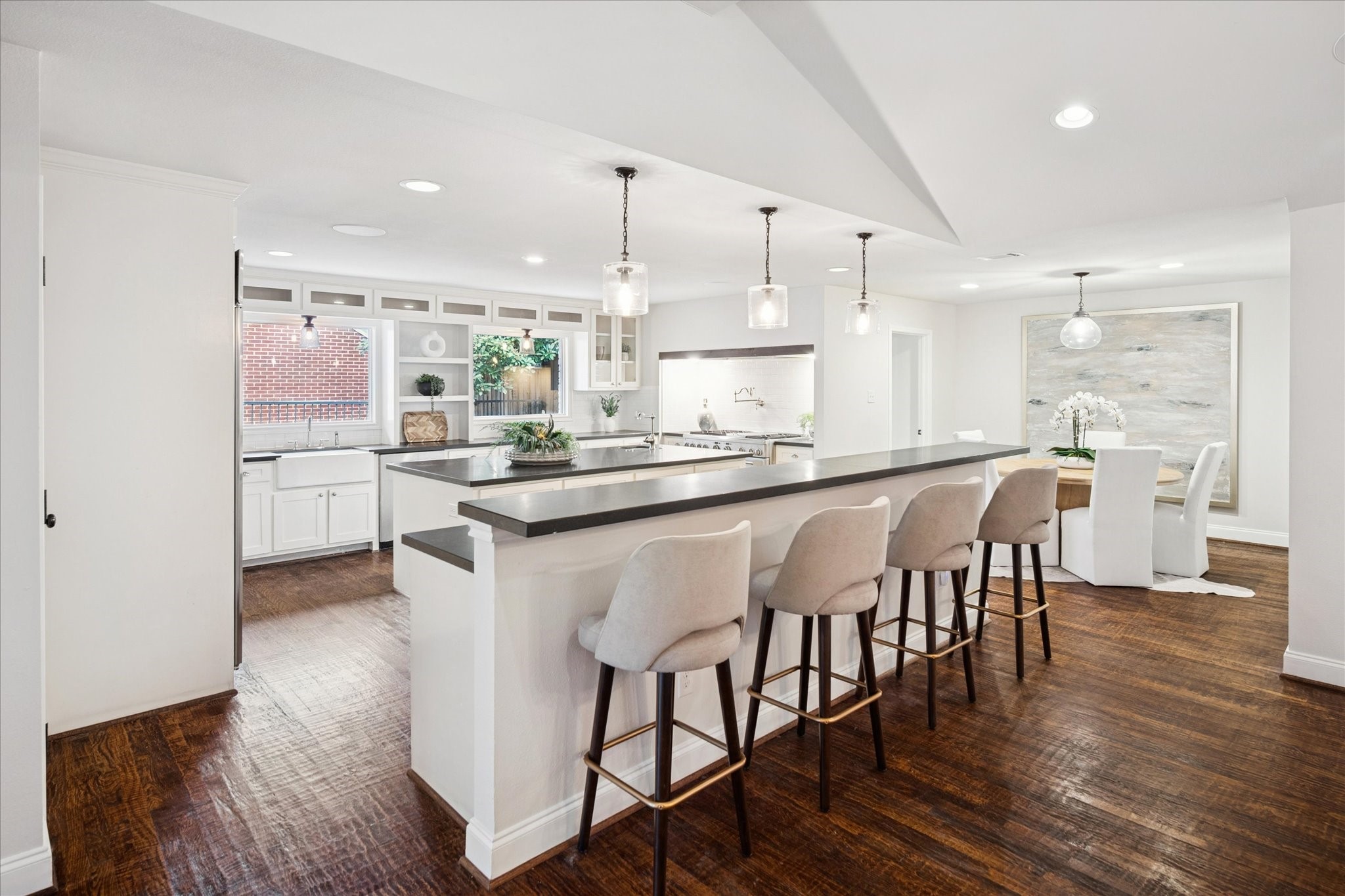 Dallas, Texas, 75230, United States, 4 Bedrooms Bedrooms, ,5 BathroomsBathrooms,Residential,For Sale,2003211