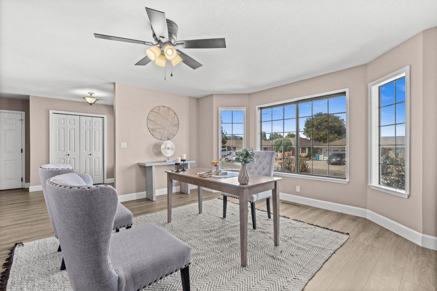 Hollister, California, 95023, United States, 3 Bedrooms Bedrooms, ,2 BathroomsBathrooms,Residential,For Sale,1903543