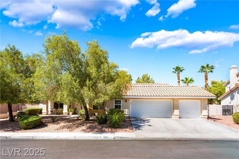 North Las Vegas, Nevada, 89031, United States, 3 Bedrooms Bedrooms, ,2 BathroomsBathrooms,Residential,For Sale,1920632