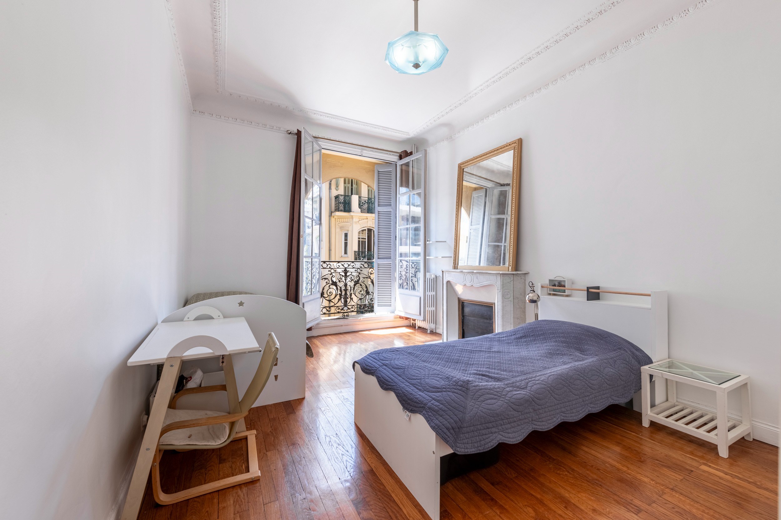  Nice bourgeois apartment near Promenade des Anglais and Negresco in elegant 193… - 物件實景