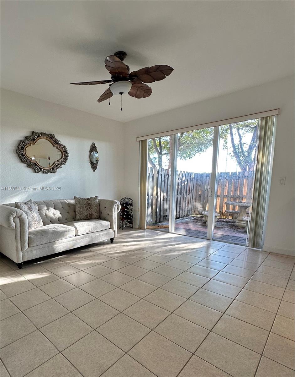 Miami, Florida, 33186, United States, 3 Bedrooms Bedrooms, ,3 BathroomsBathrooms,Residential,For Sale,1960523