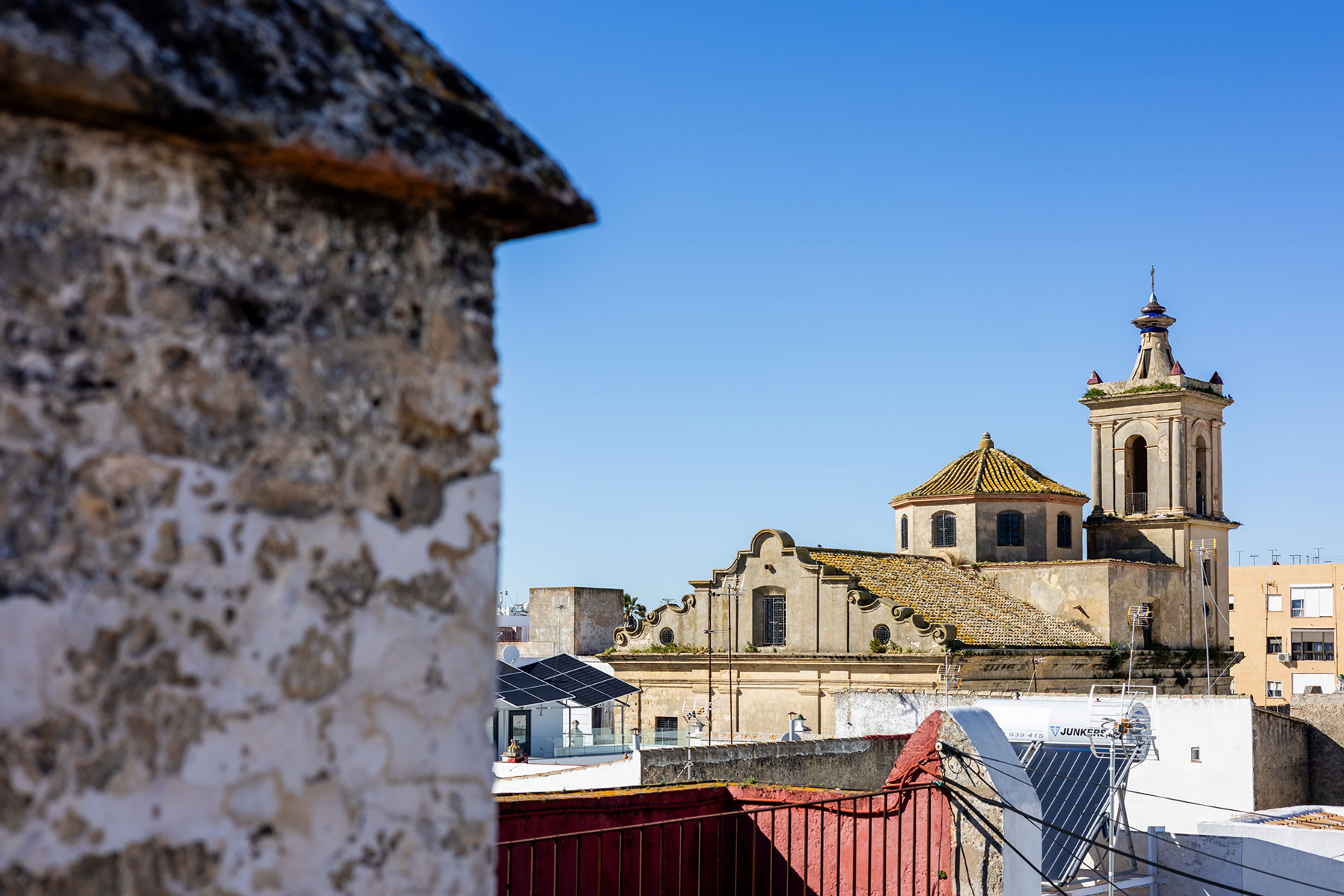  House from 1864 with 24 bedrooms and views of the Bay of Cádiz - 物件實景