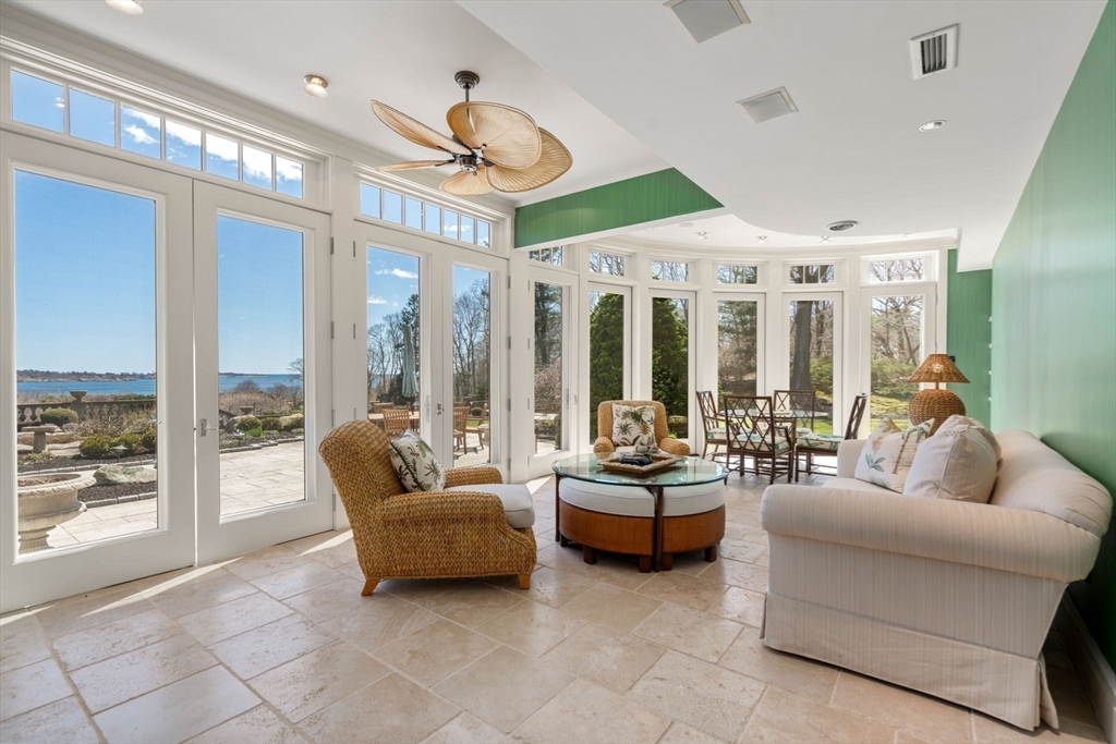 Beverly, Massachusetts, 01915, United States, 5 Bedrooms Bedrooms, ,8 BathroomsBathrooms,Residential,For Sale,1784465
