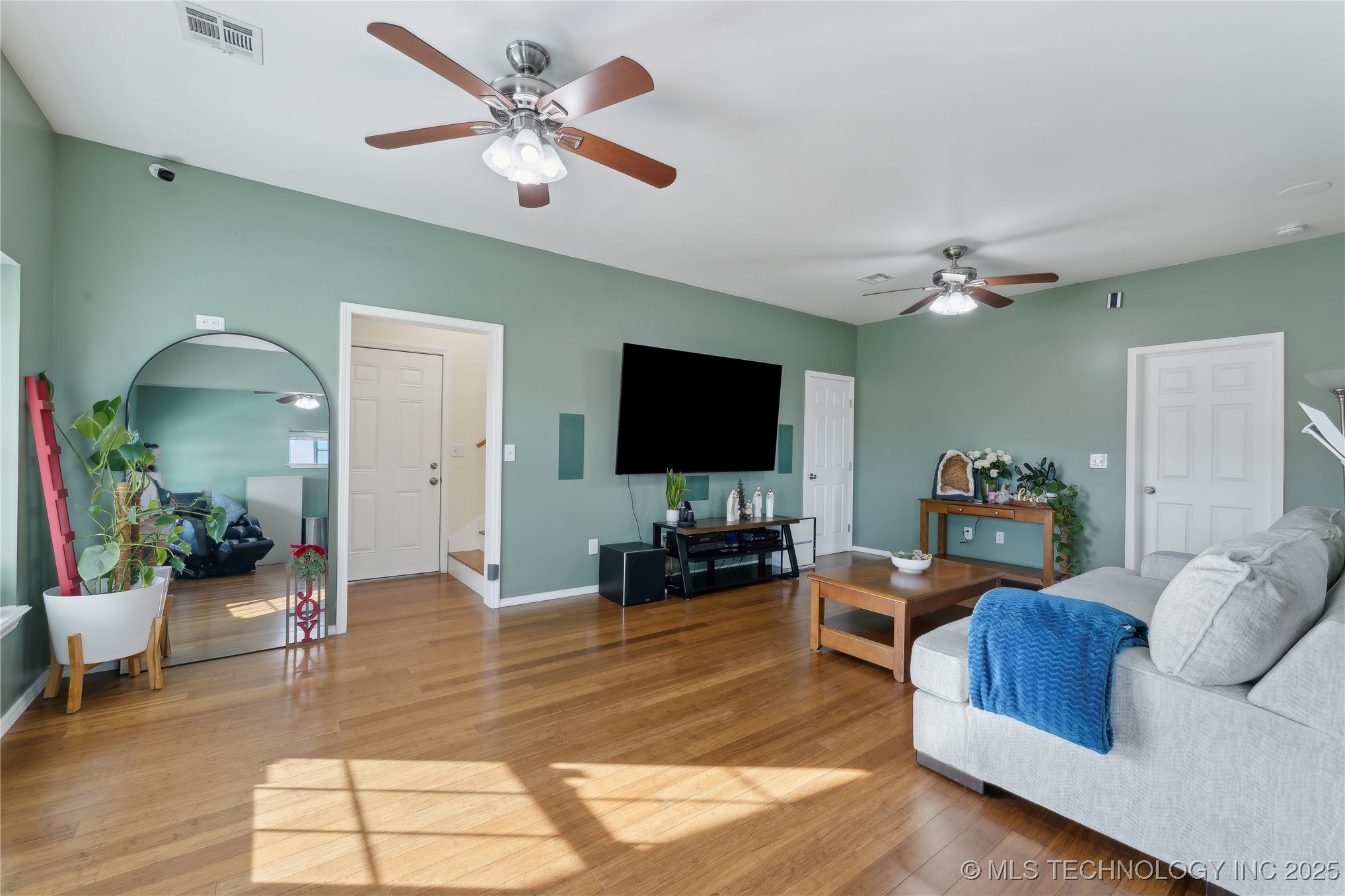 Glenpool, Oklahoma, 74033, United States, 2 Bedrooms Bedrooms, ,2 BathroomsBathrooms,Residential,For Sale,1991675