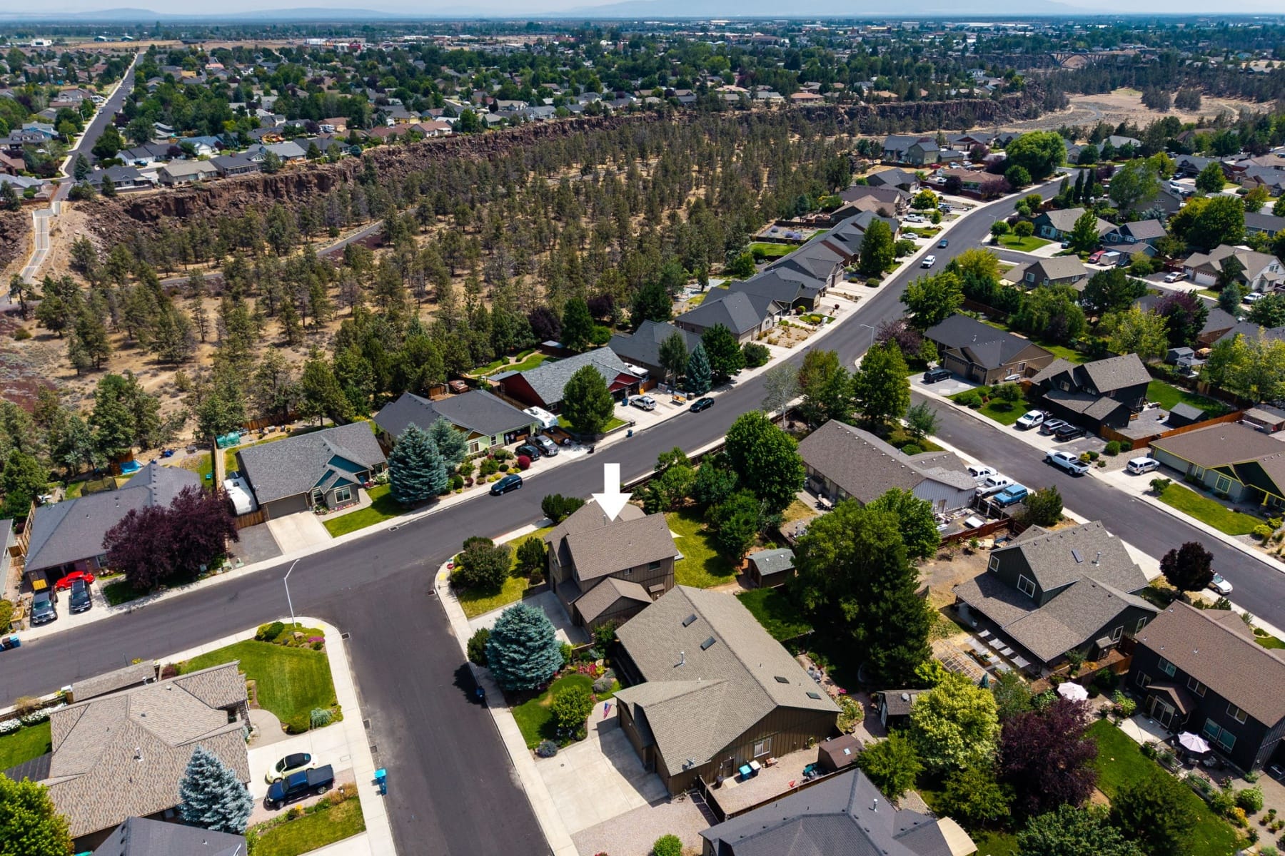  2108 NW Sterling Avenue Redmond, OR 97756 - 物件實景