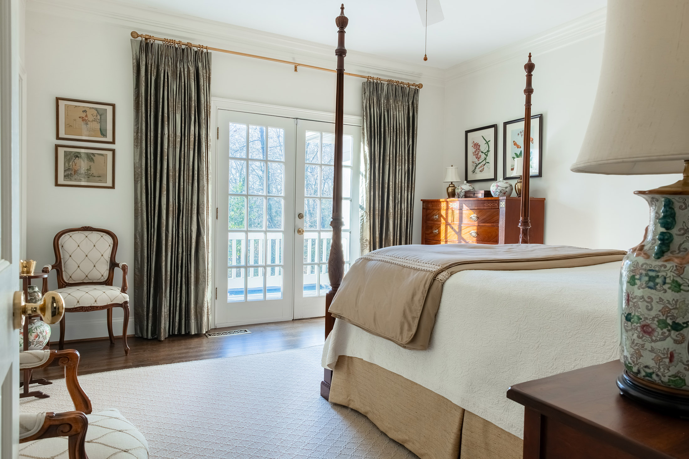 Elegant Traditional Home in Buckhead