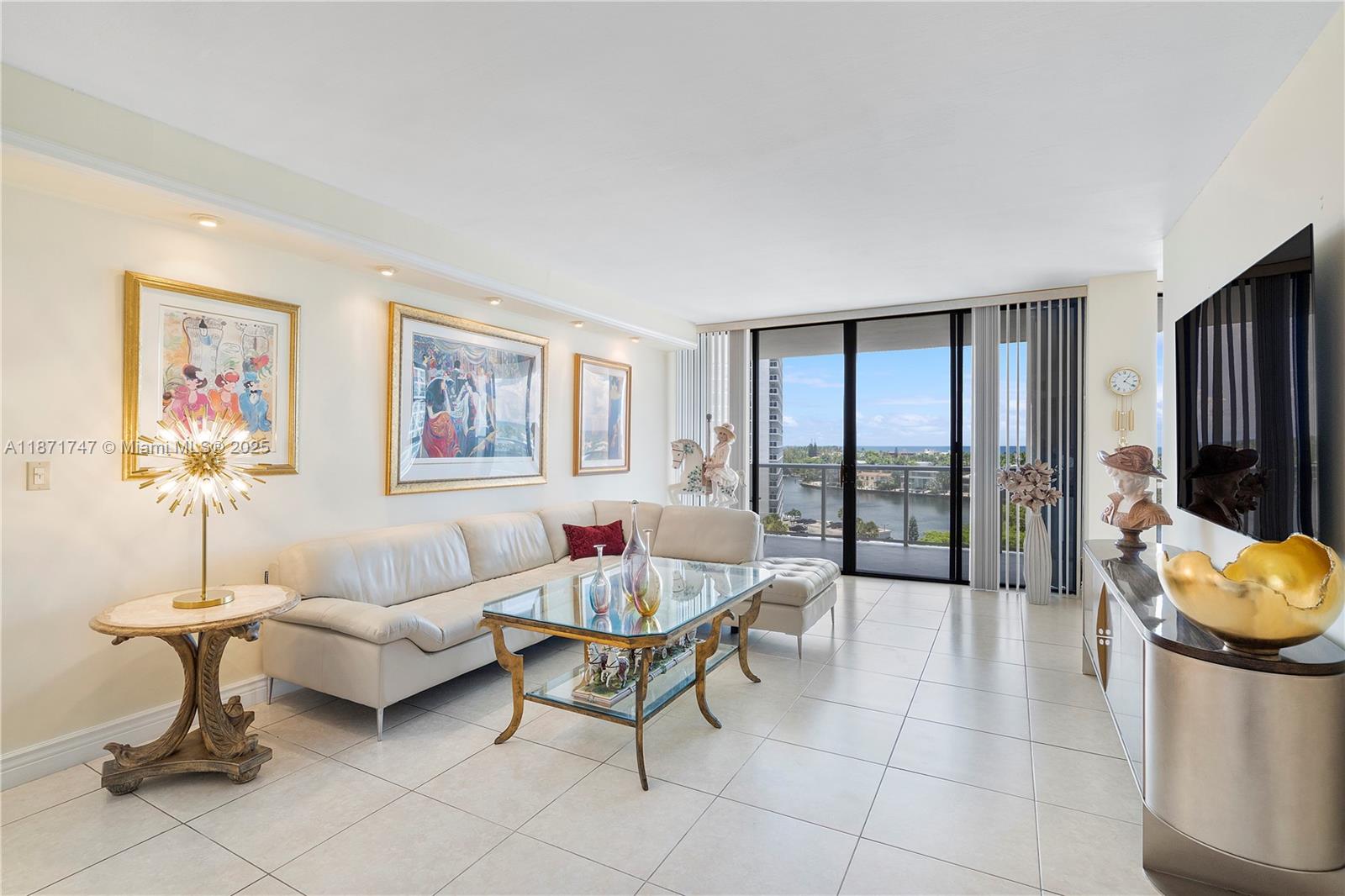 Aventura, Florida, 33180, United States, 2 Bedrooms Bedrooms, ,2 BathroomsBathrooms,Residential,For Sale,1939404