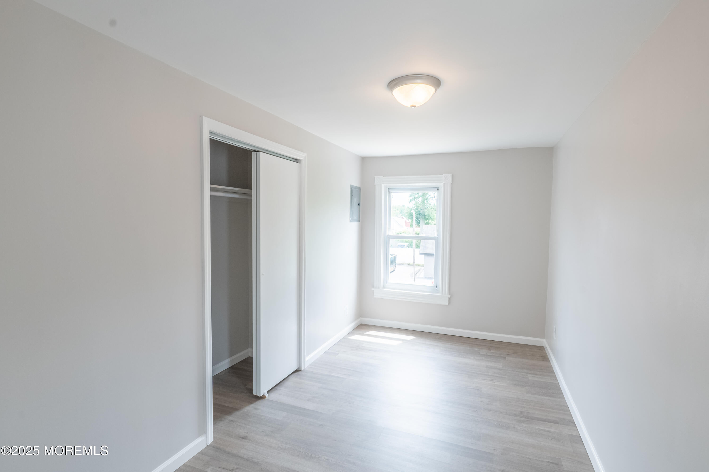 Englishtown, New Jersey, 07726, United States, 6 Bedrooms Bedrooms, ,4 BathroomsBathrooms,Residential,For Sale,1908199