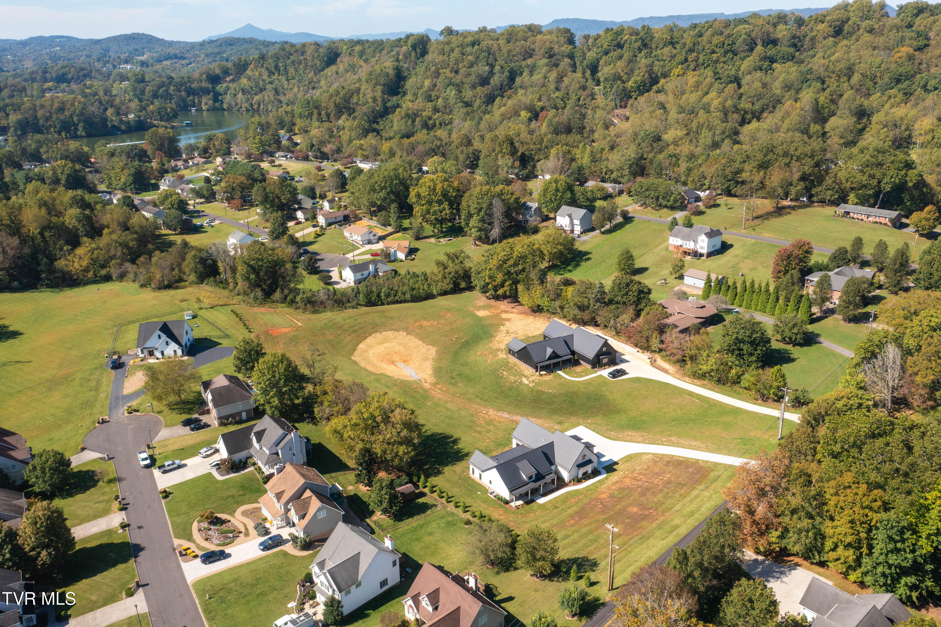 Kingsport, Tennessee, 37664, United States, 4 Bedrooms Bedrooms, ,4 BathroomsBathrooms,Residential,For Sale,1981214