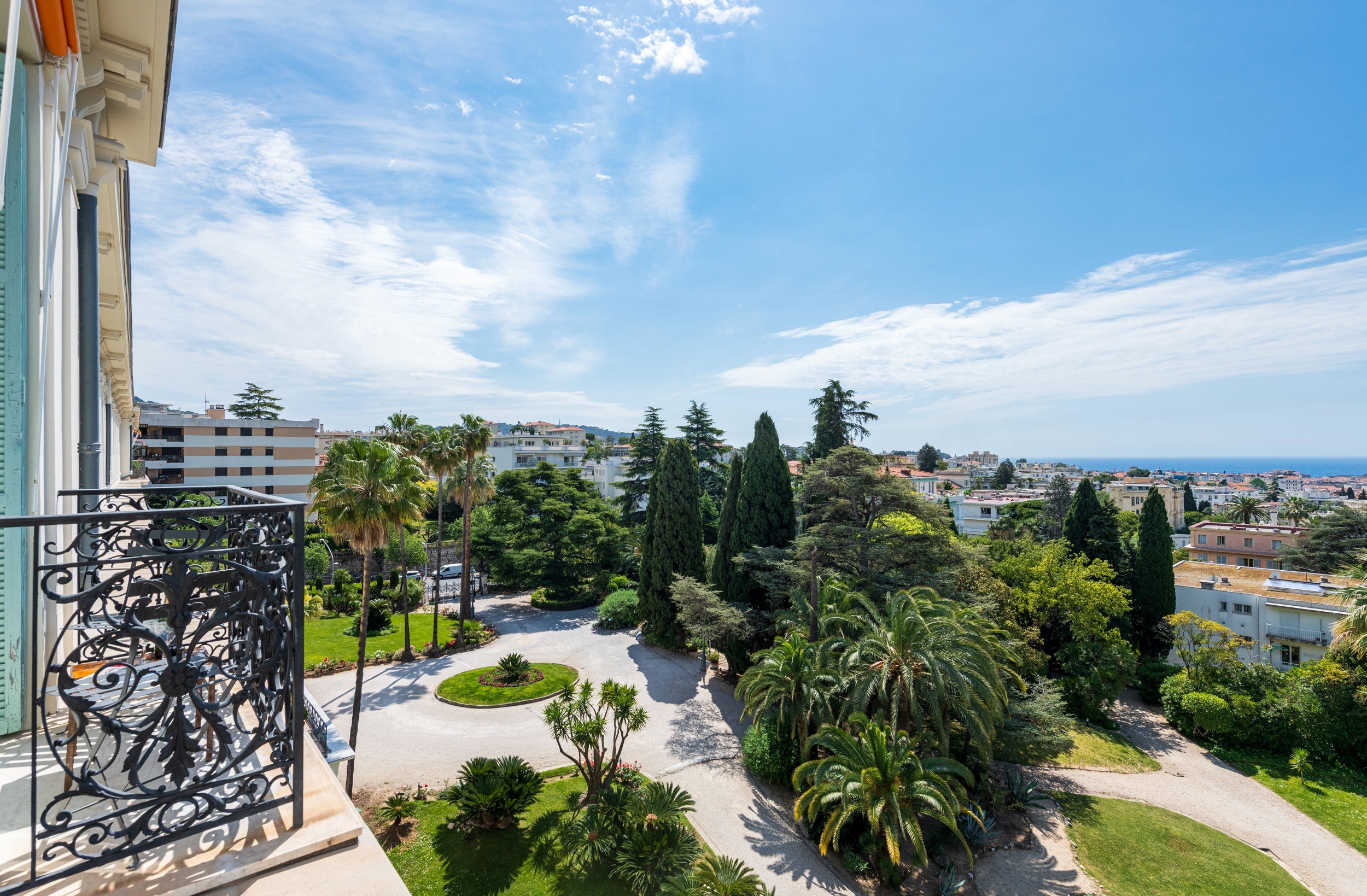  Nice Cimiez bourgeois apartment, historic building balcony open view near centre - 物件實景