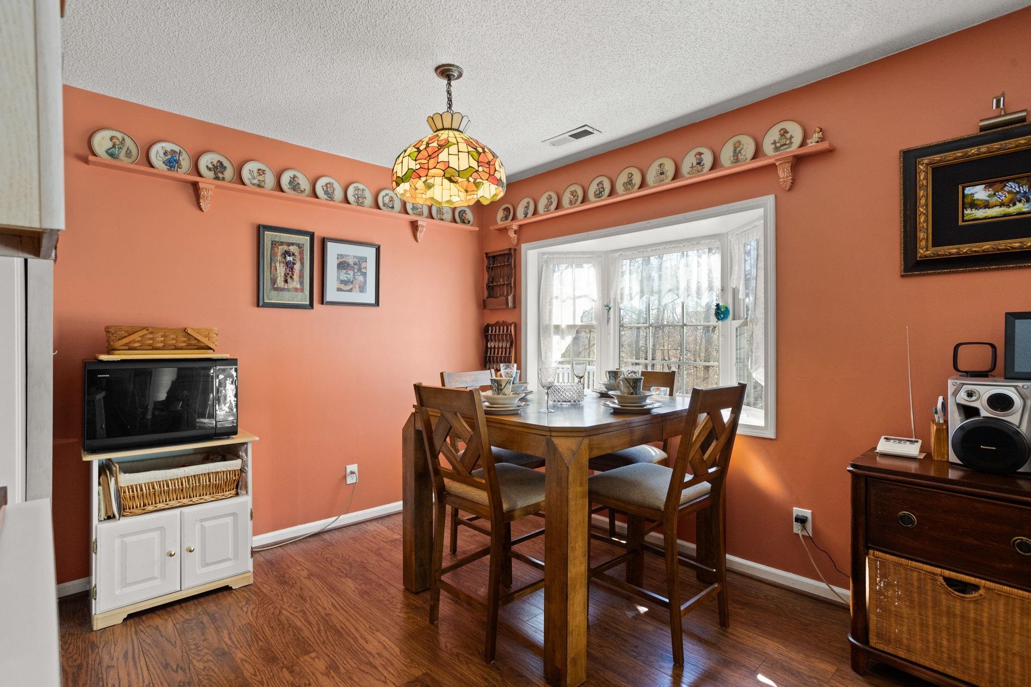 Inman, South Carolina, 29349, United States, 4 Bedrooms Bedrooms, ,3 BathroomsBathrooms,Residential,For Sale,2011764