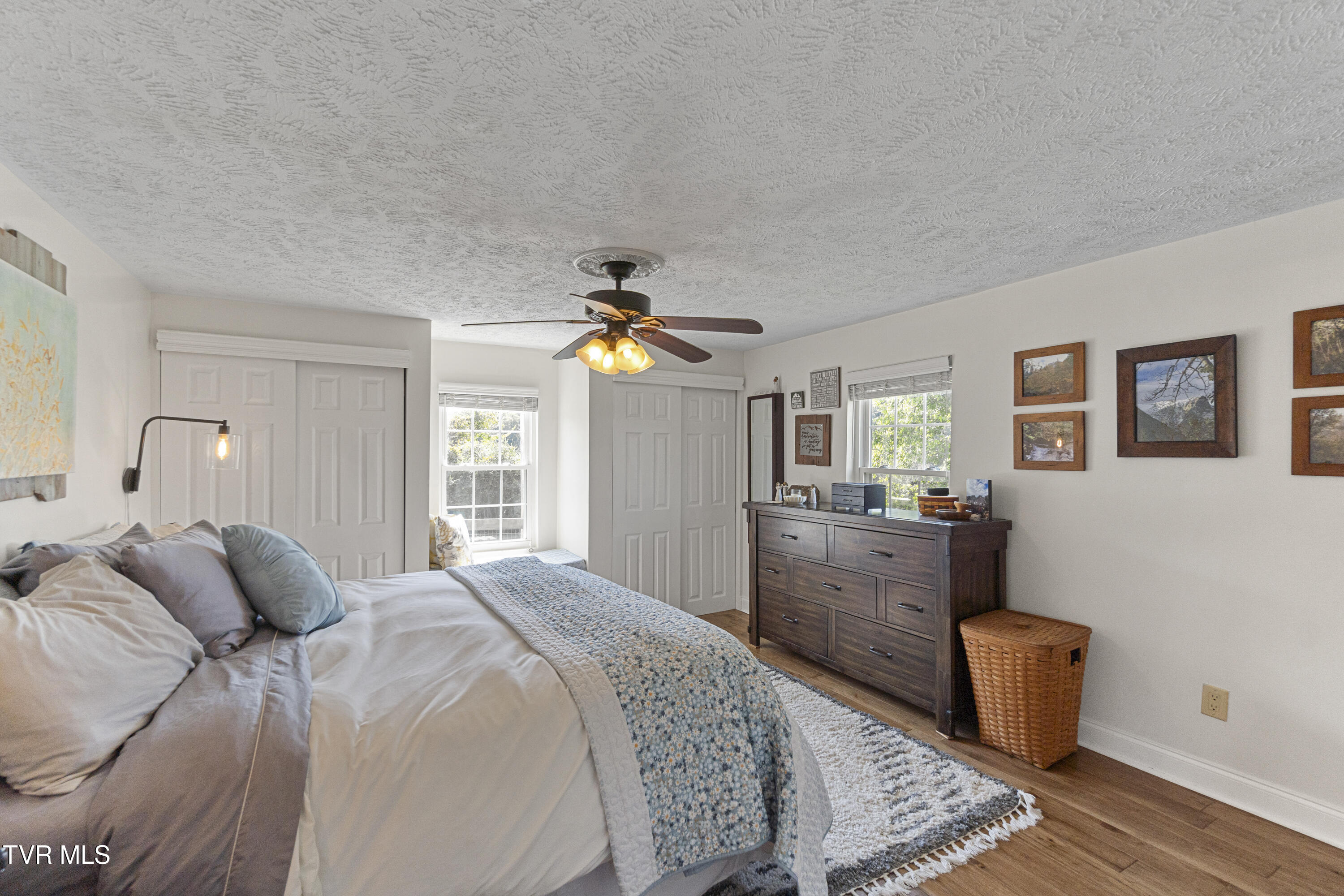 Greeneville, Tennessee, 37745, United States, 3 Bedrooms Bedrooms, ,3 BathroomsBathrooms,Residential,For Sale,2039547