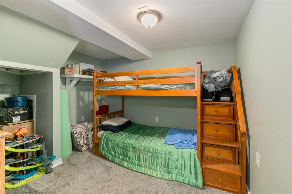 Milton, New Hampshire, 03851, United States, ,Residential,For Sale,1982719