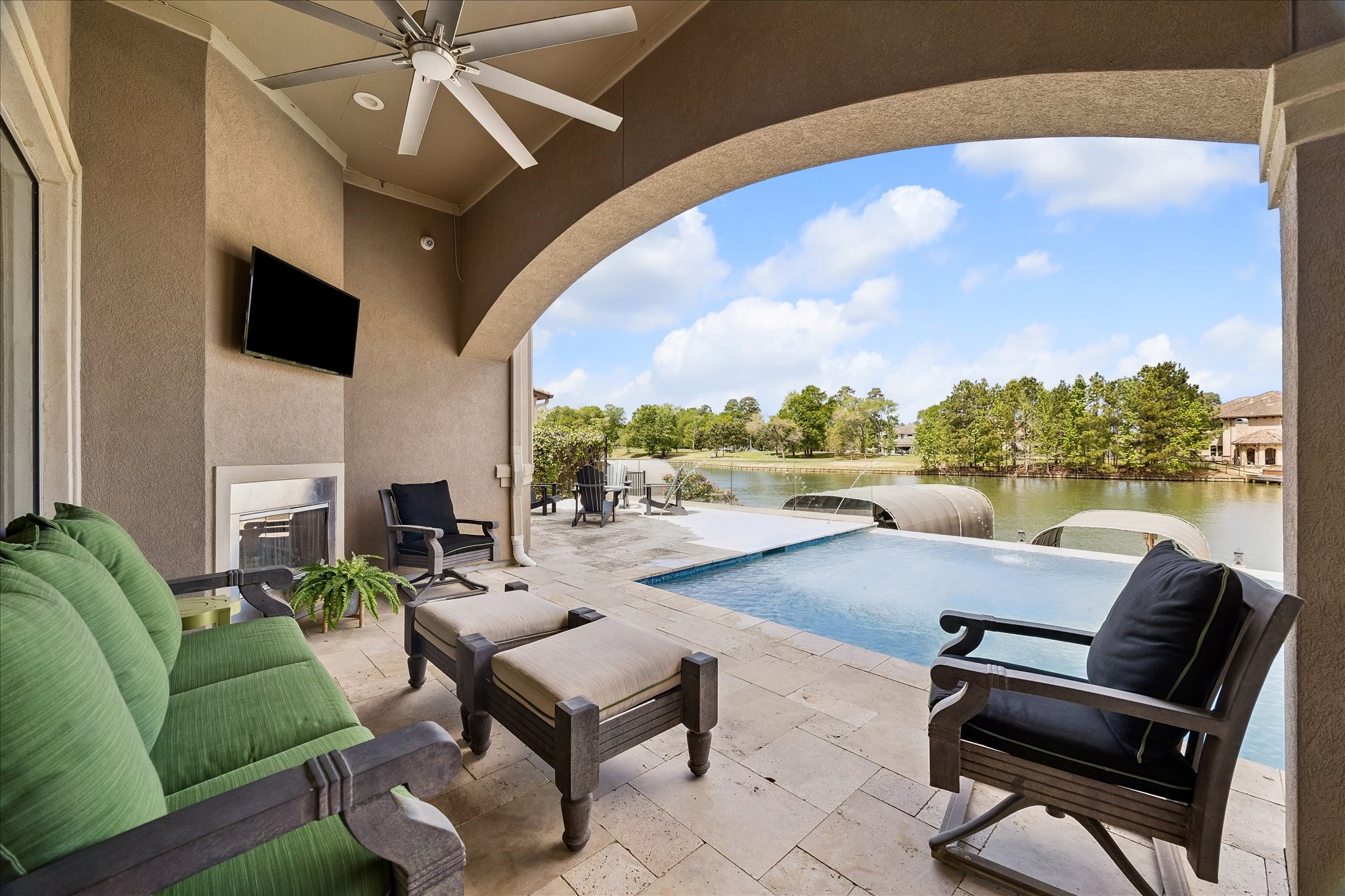  14710 Paradise Oak Drive - 物件實景