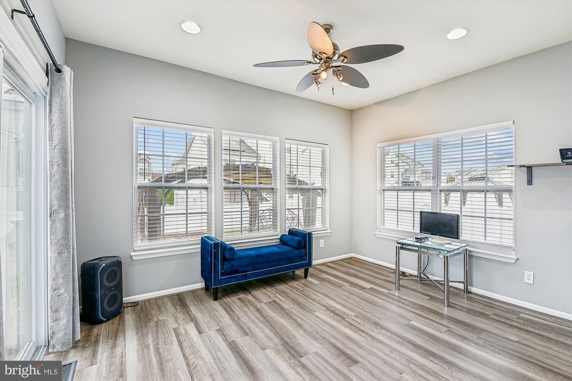 Aberdeen, Maryland, 21001, United States, 6 Bedrooms Bedrooms, ,5 BathroomsBathrooms,Residential,For Sale,1996659