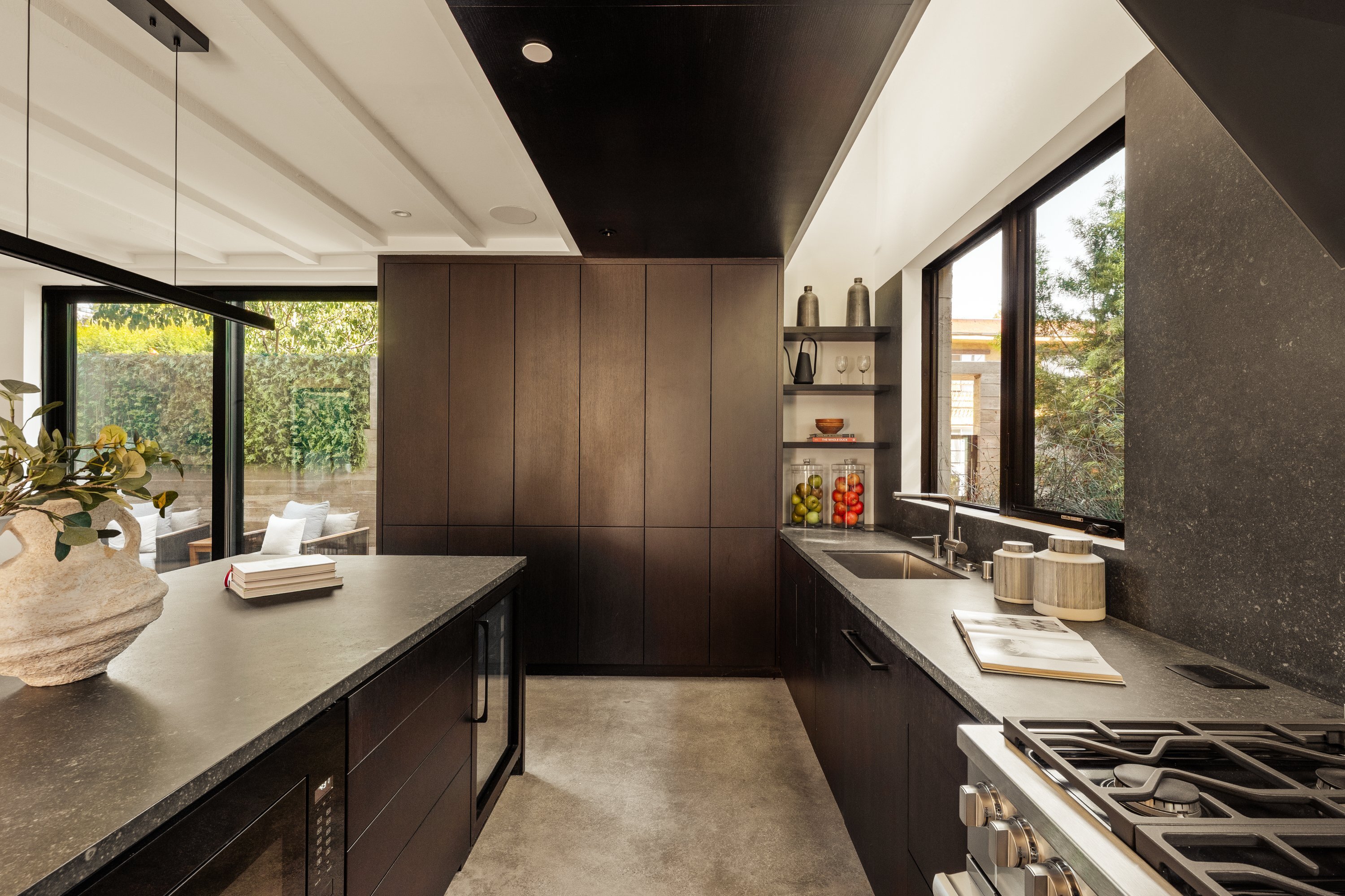  917 Hilldale Avenue - 物件實景
