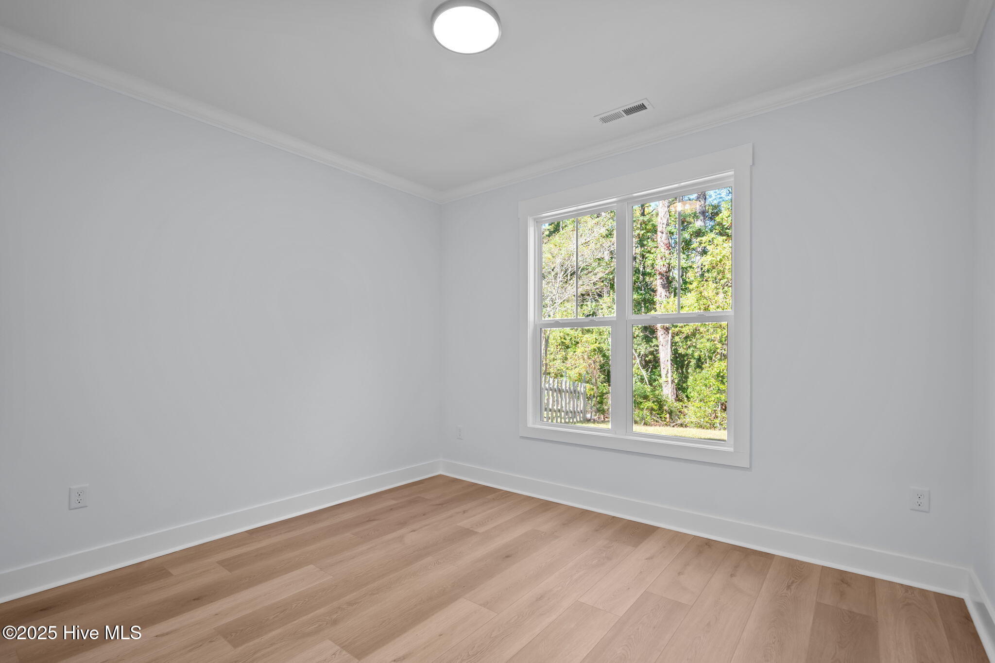 Wilmington, North Carolina, 28412, United States, 4 Bedrooms Bedrooms, ,3 BathroomsBathrooms,Residential,For Sale,1995132