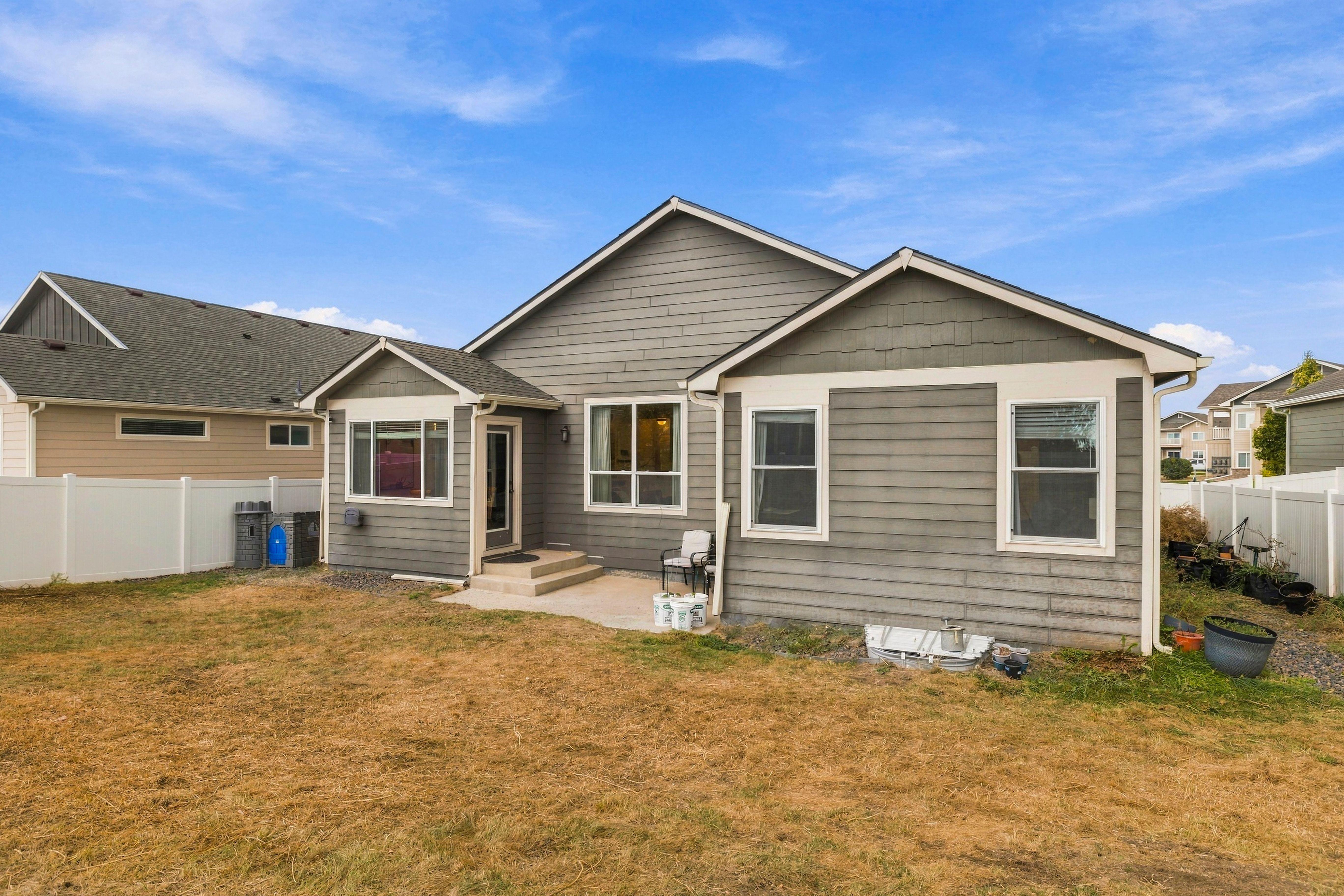  5 Bedrooms, Finished Basement, Solar Paid Off at Closing, I-25 Access - 物件實景