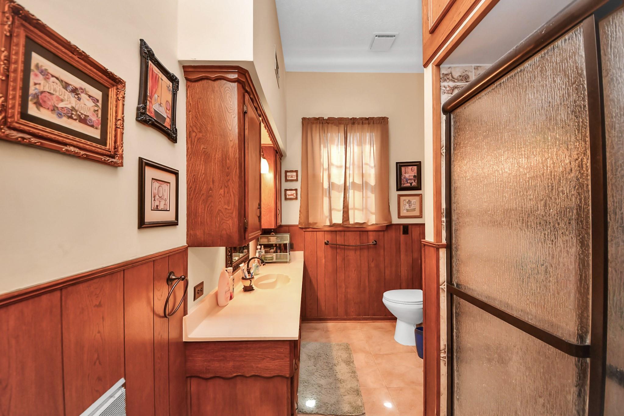 Wallis, Texas, 77485, United States, 3 Bedrooms Bedrooms, ,4 BathroomsBathrooms,Residential,For Sale,1928223