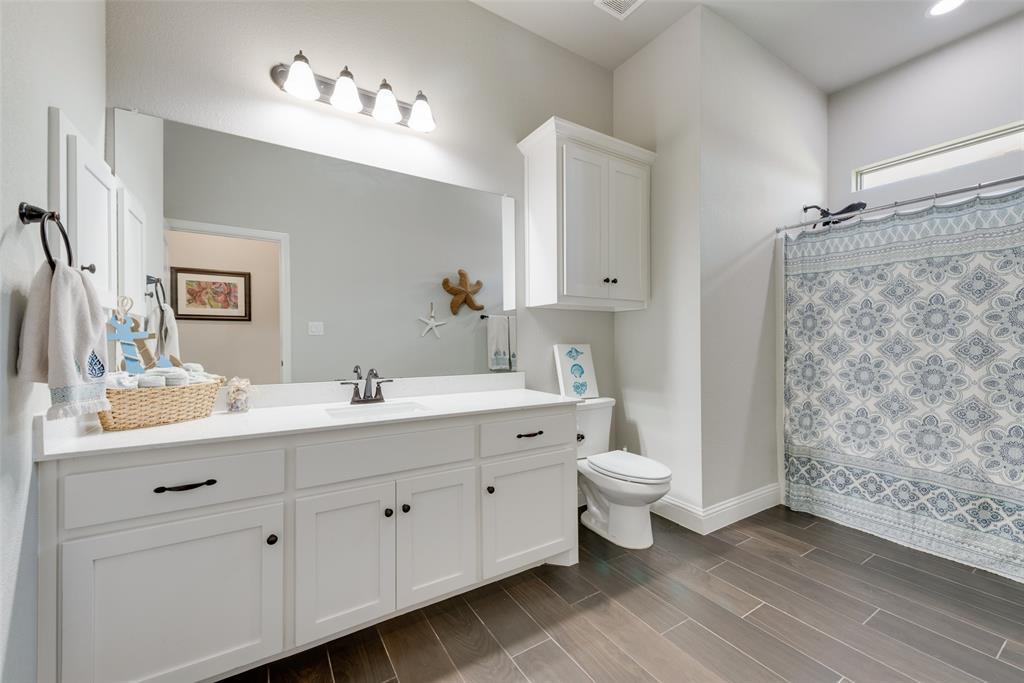 1988 Harvest Lane, Josephine, Texas, 75173, United States, 5 Bedrooms Bedrooms, ,3 BathroomsBathrooms,Residential,For Sale,1988 Harvest Lane,1588721