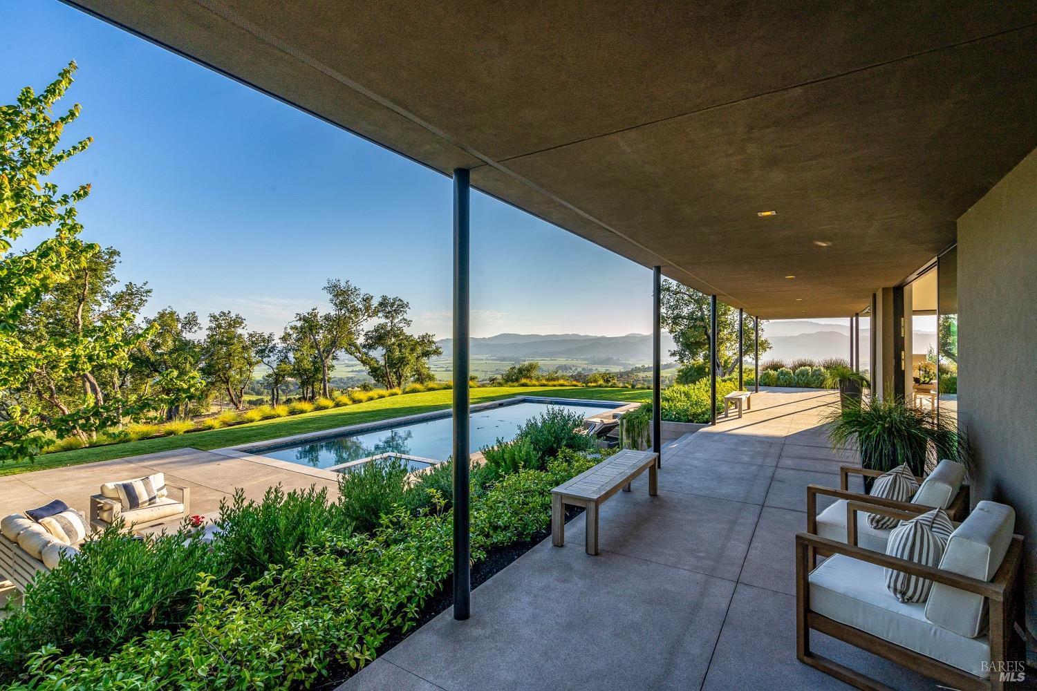 Napa, California, 94558, United States, 5 Bedrooms Bedrooms, ,8 BathroomsBathrooms,Residential,For Sale,1898720