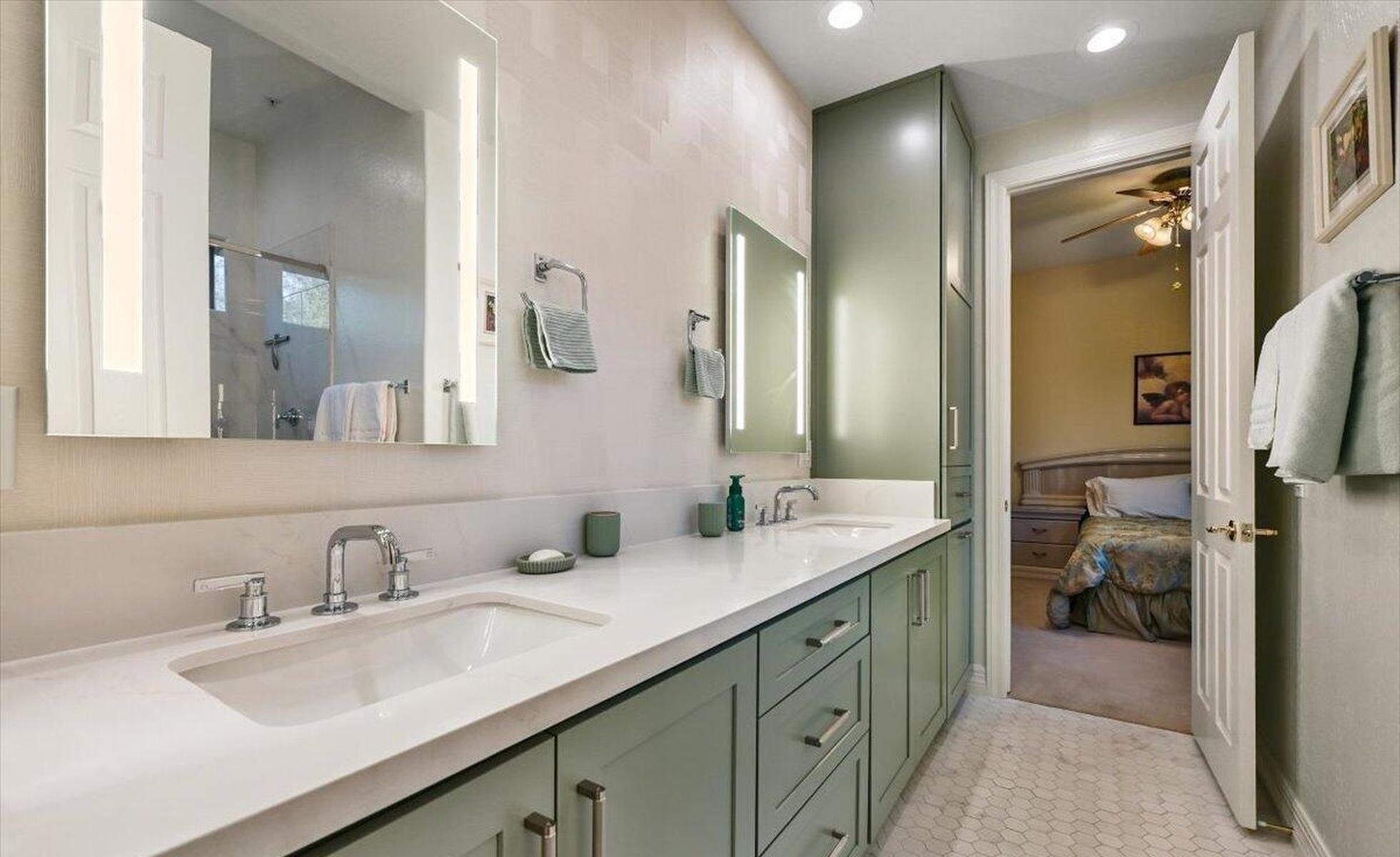  7696 E Moura Dr  Scottsdale, AZ - 物件實景