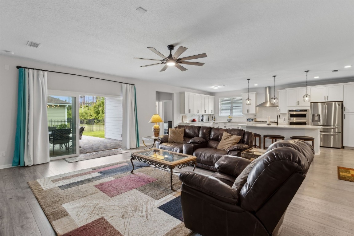 Yulee, Florida, 32097, United States, 4 Bedrooms Bedrooms, ,4 BathroomsBathrooms,Residential,For Sale,1983338