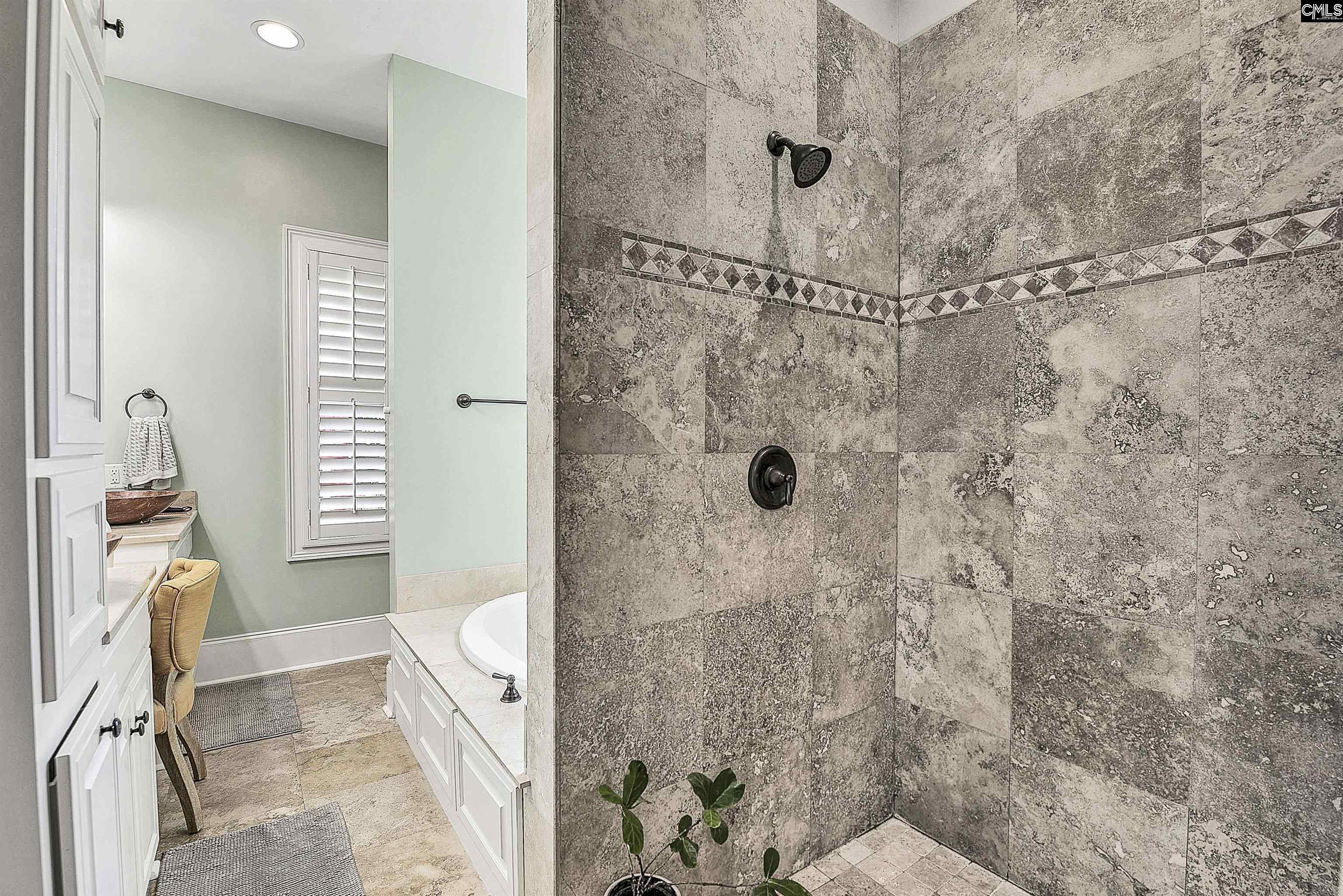 Columbia, South Carolina, 29205, United States, 5 Bedrooms Bedrooms, ,5 BathroomsBathrooms,Residential,For Sale,1940386