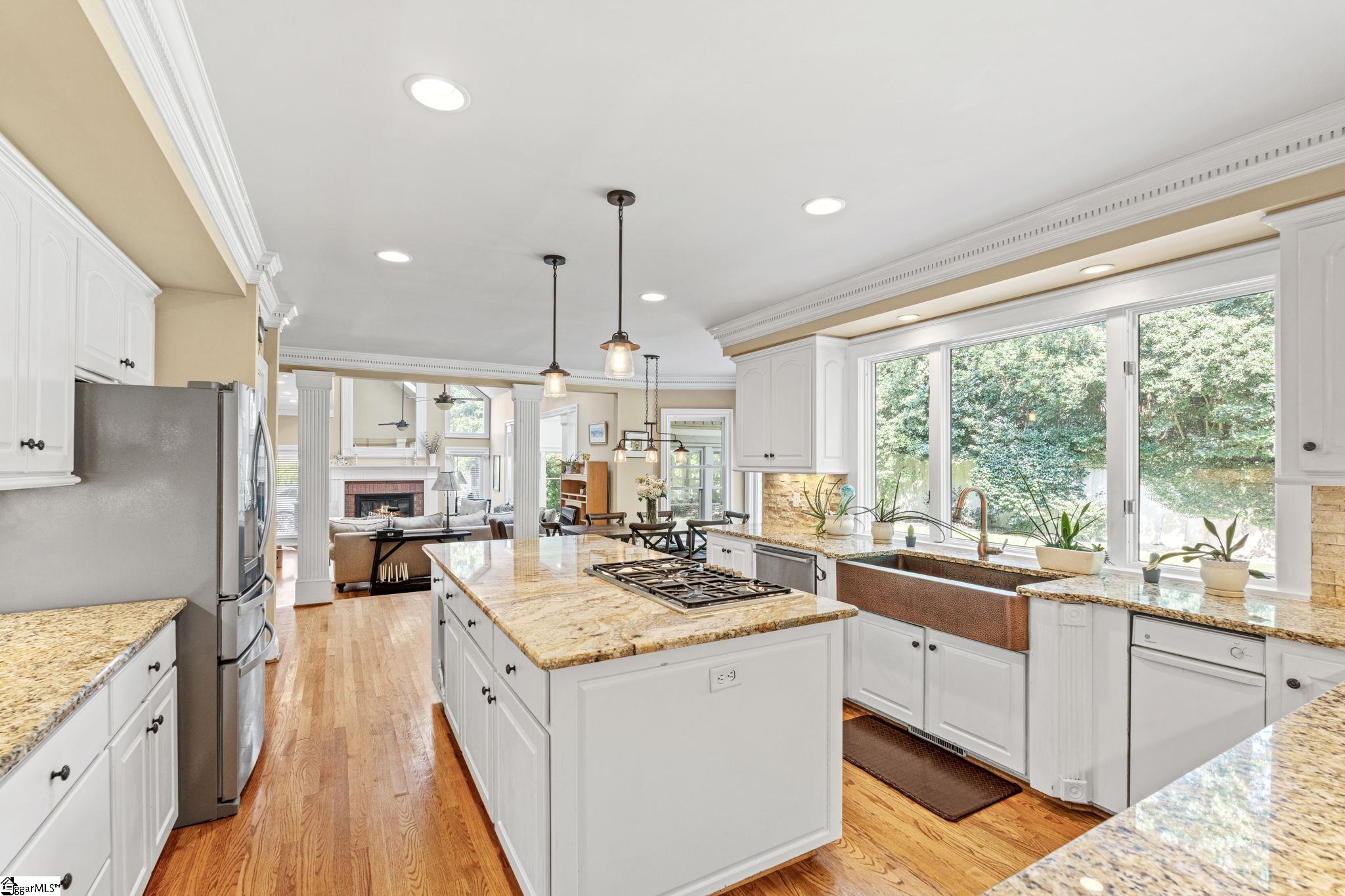 Greer, South Carolina, 29650, United States, 4 Bedrooms Bedrooms, ,5 BathroomsBathrooms,Residential,For Sale,1895825