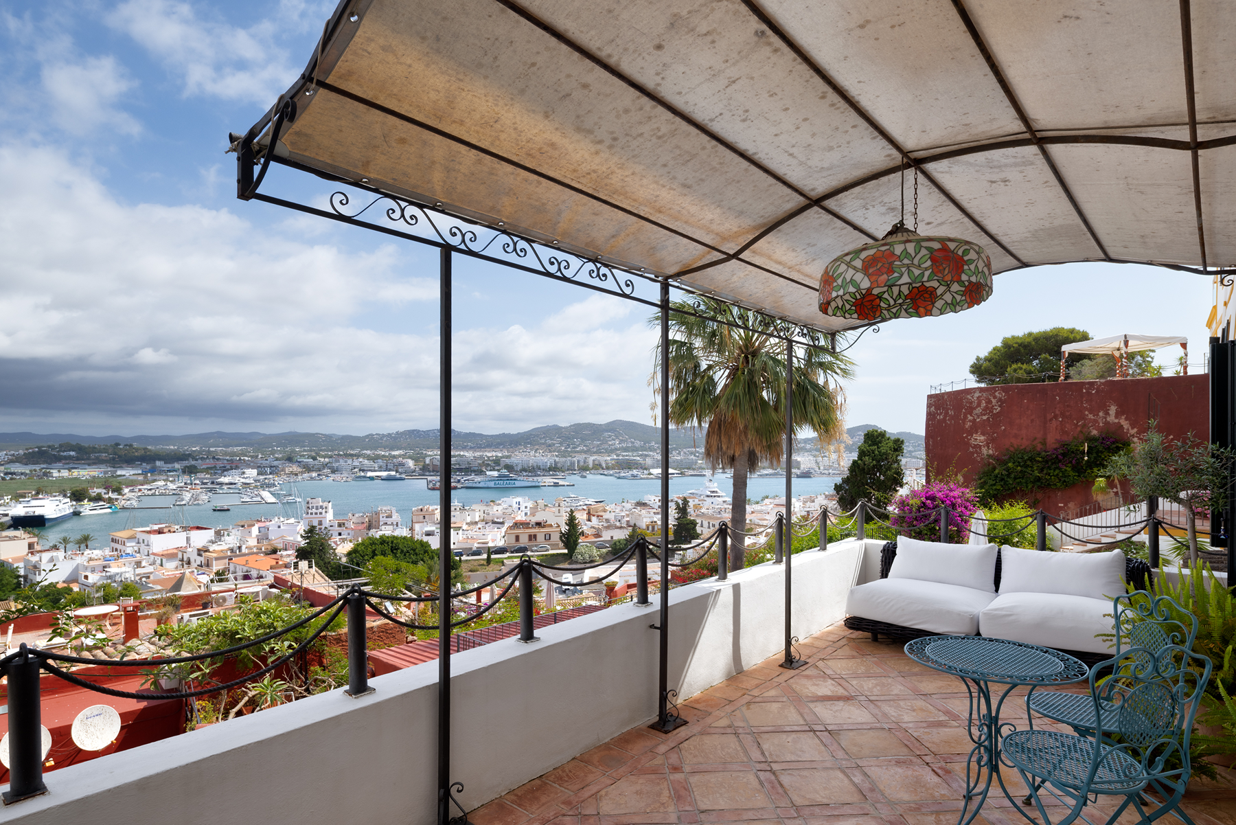  Historic flat with sea views and terrace in Dalt Vila - 物件實景
