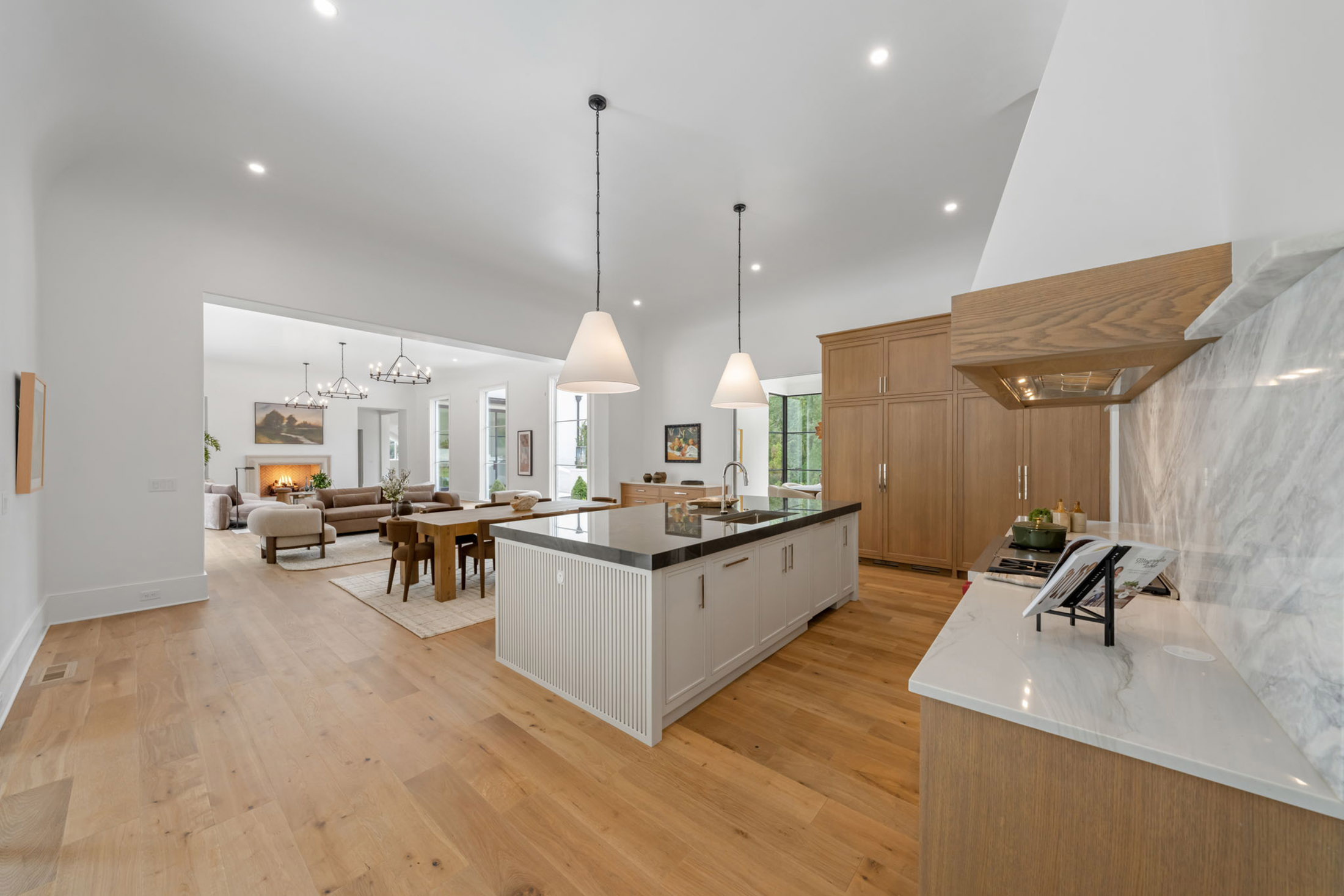  Thoughtfully Designed New Construction Home with Exceptional Craftsmanship - 物件實景