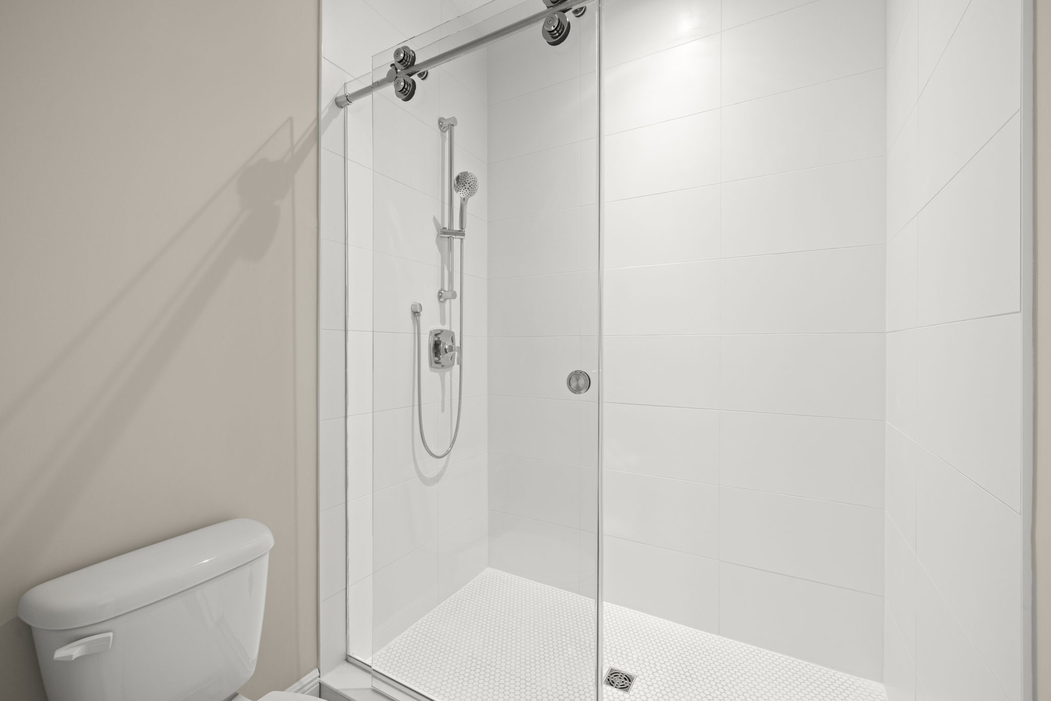 Tampa, Florida, 33629, United States, 4 Bedrooms Bedrooms, ,5 BathroomsBathrooms,Residential,For Sale,1986126