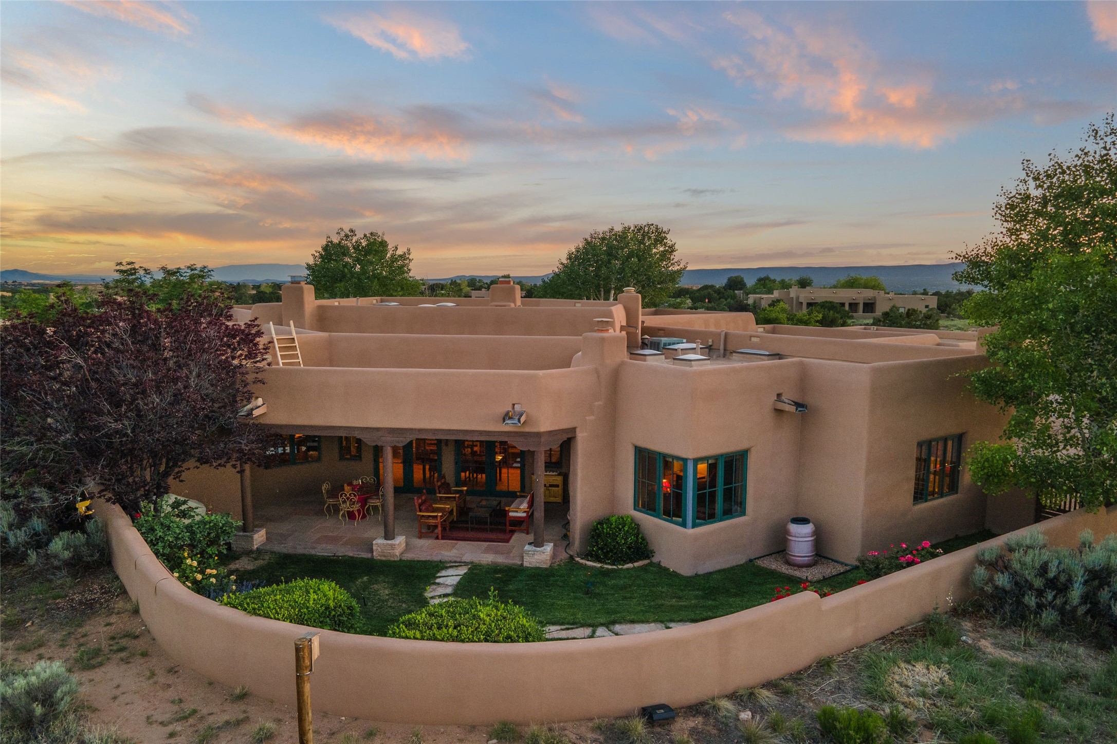  32 Sierra Rosa - 物件實景