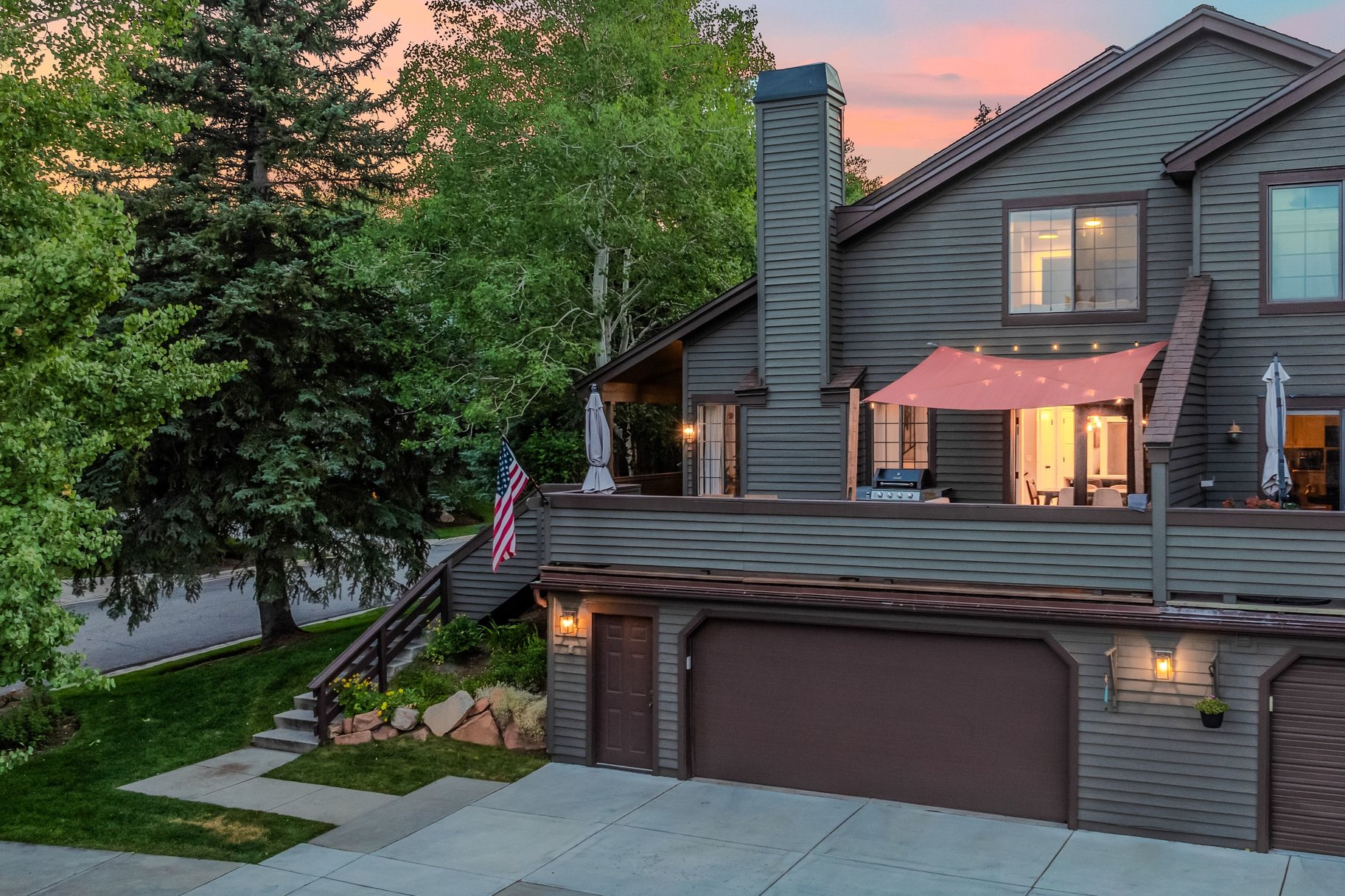 Recently Remodeled in Peaceful Elk Run - 物件實景